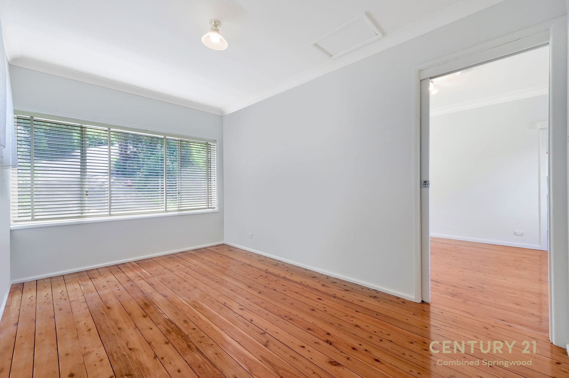 35 Shirlow Ave, Faulconbridge, NSW, 2776, Faulconbridge - Thumbnail 4