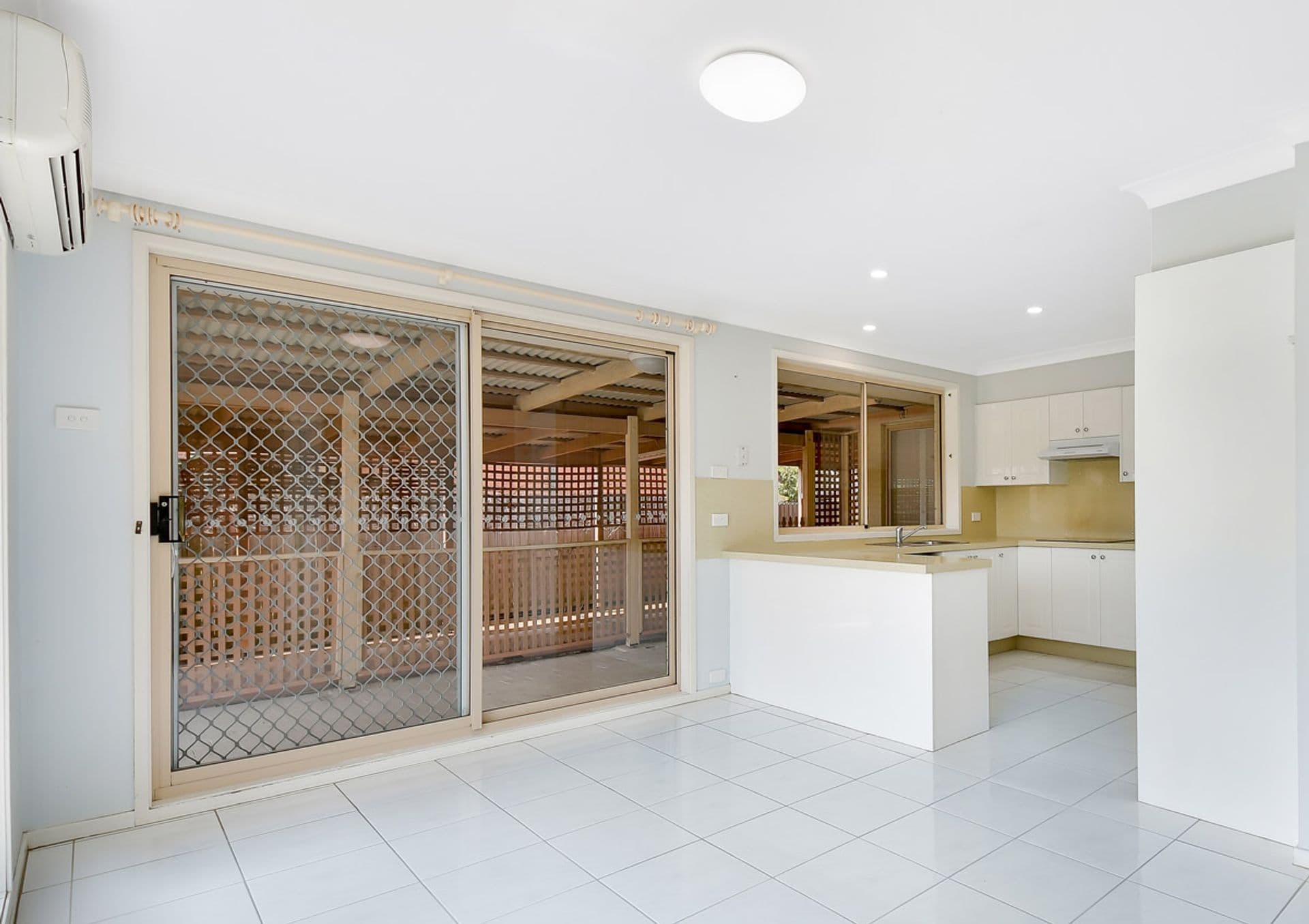 57 Leumeah Road, Woodford, NSW, 2778, Woodford - Thumbnail 5