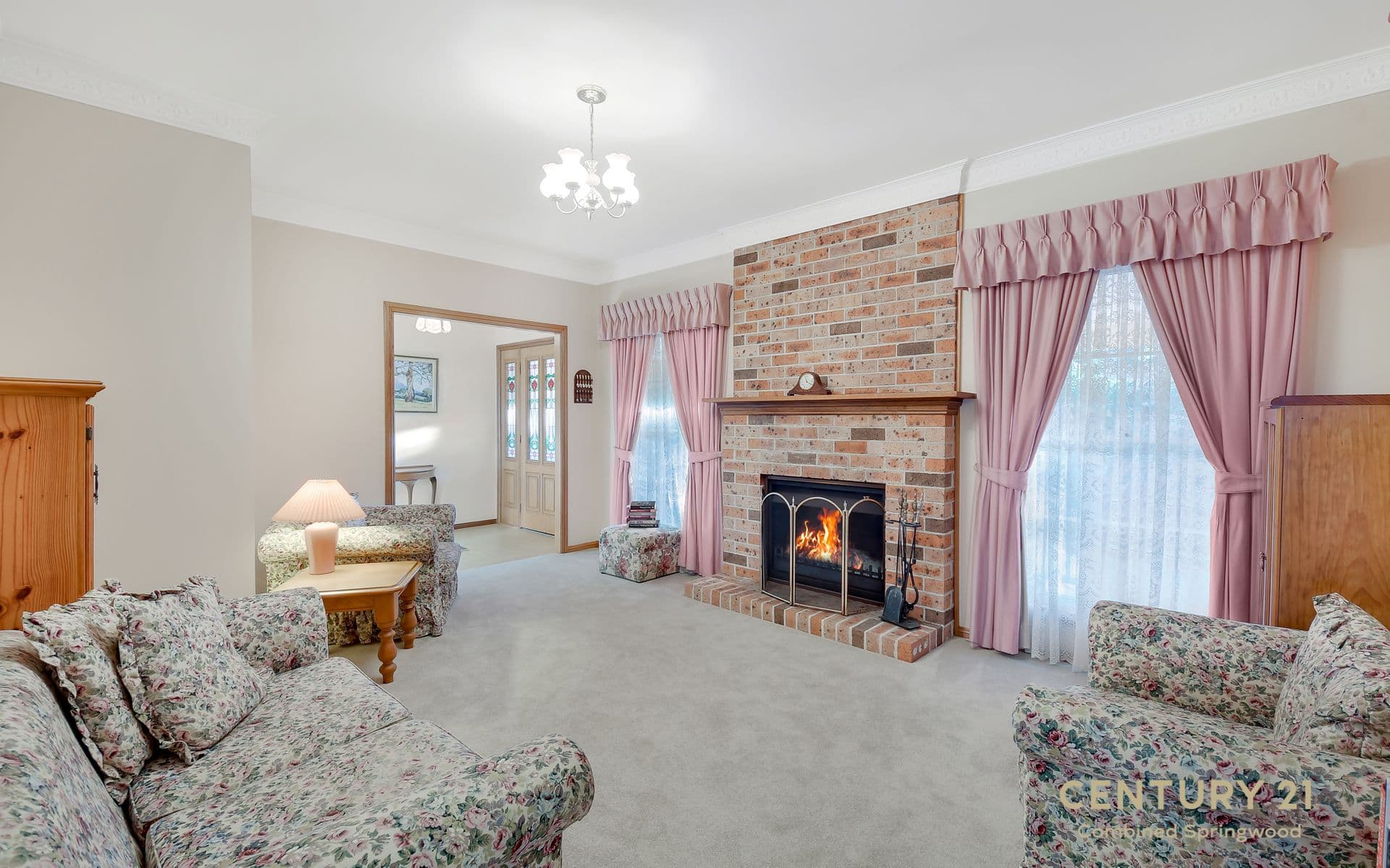 17 Highland Road, Faulconbridge, NSW, 2776, Faulconbridge - Thumbnail 2