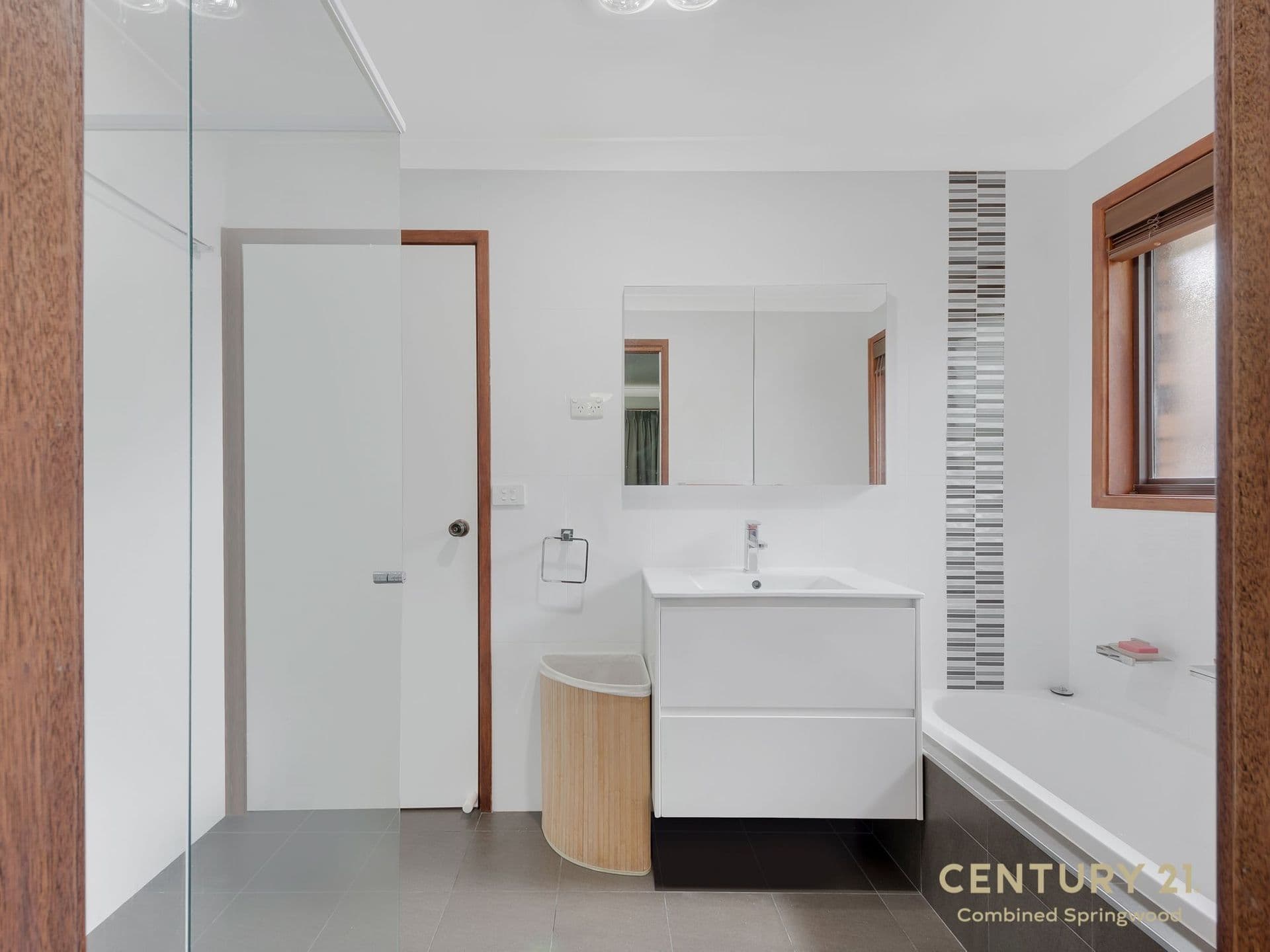 5 Lalor Drive, Springwood, NSW, 2777, Springwood - Thumbnail 7