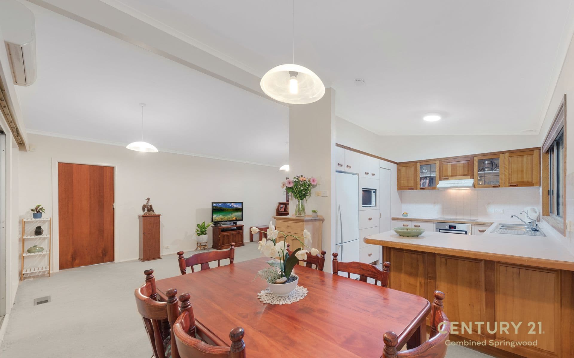 62 Meeks Crescent, Faulconbridge, NSW, 2776, Faulconbridge - Thumbnail 2