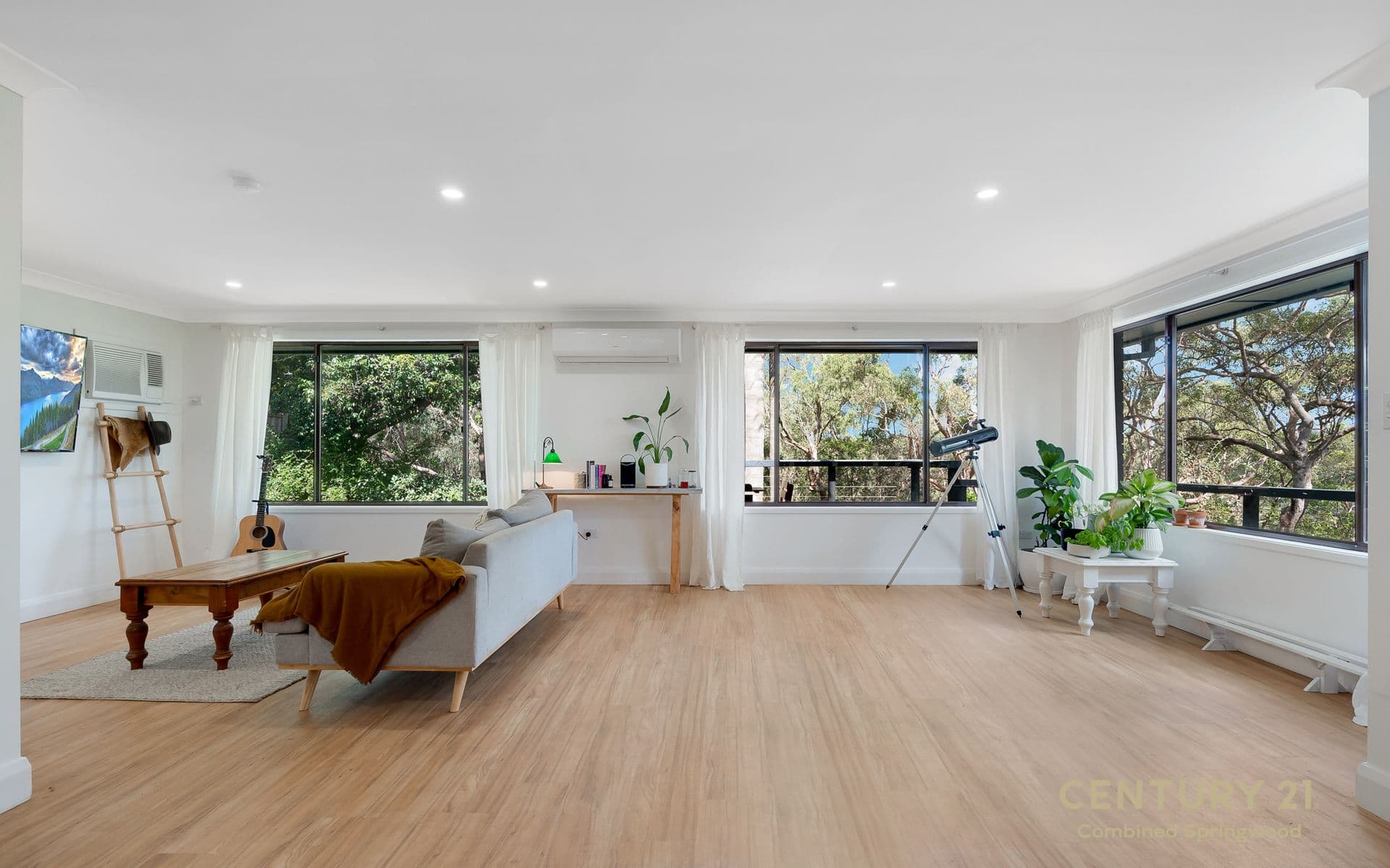 96 St Georges Cres, Faulconbridge, NSW, 2776, Faulconbridge - Thumbnail 2