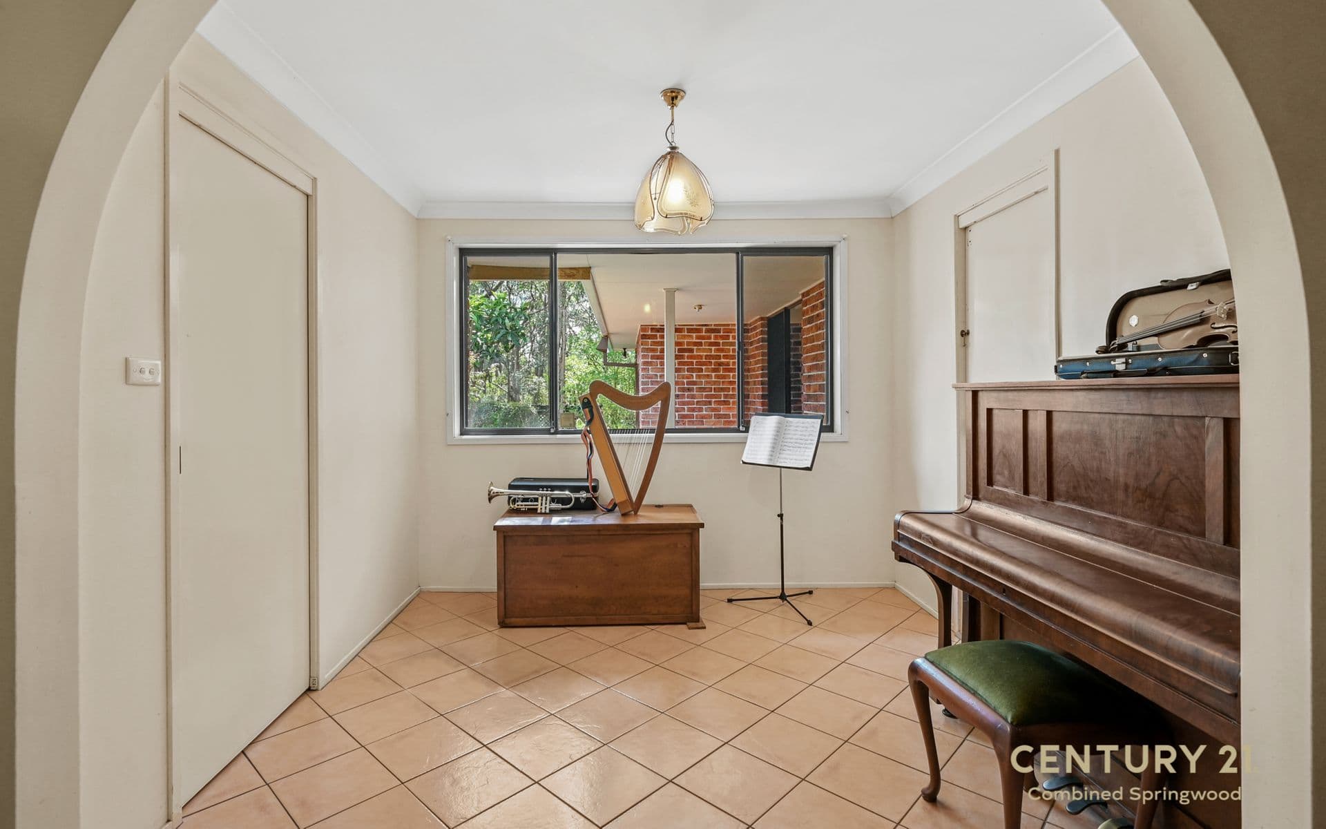 75 Burns Road, Springwood, NSW, 2777, Springwood - Thumbnail 6