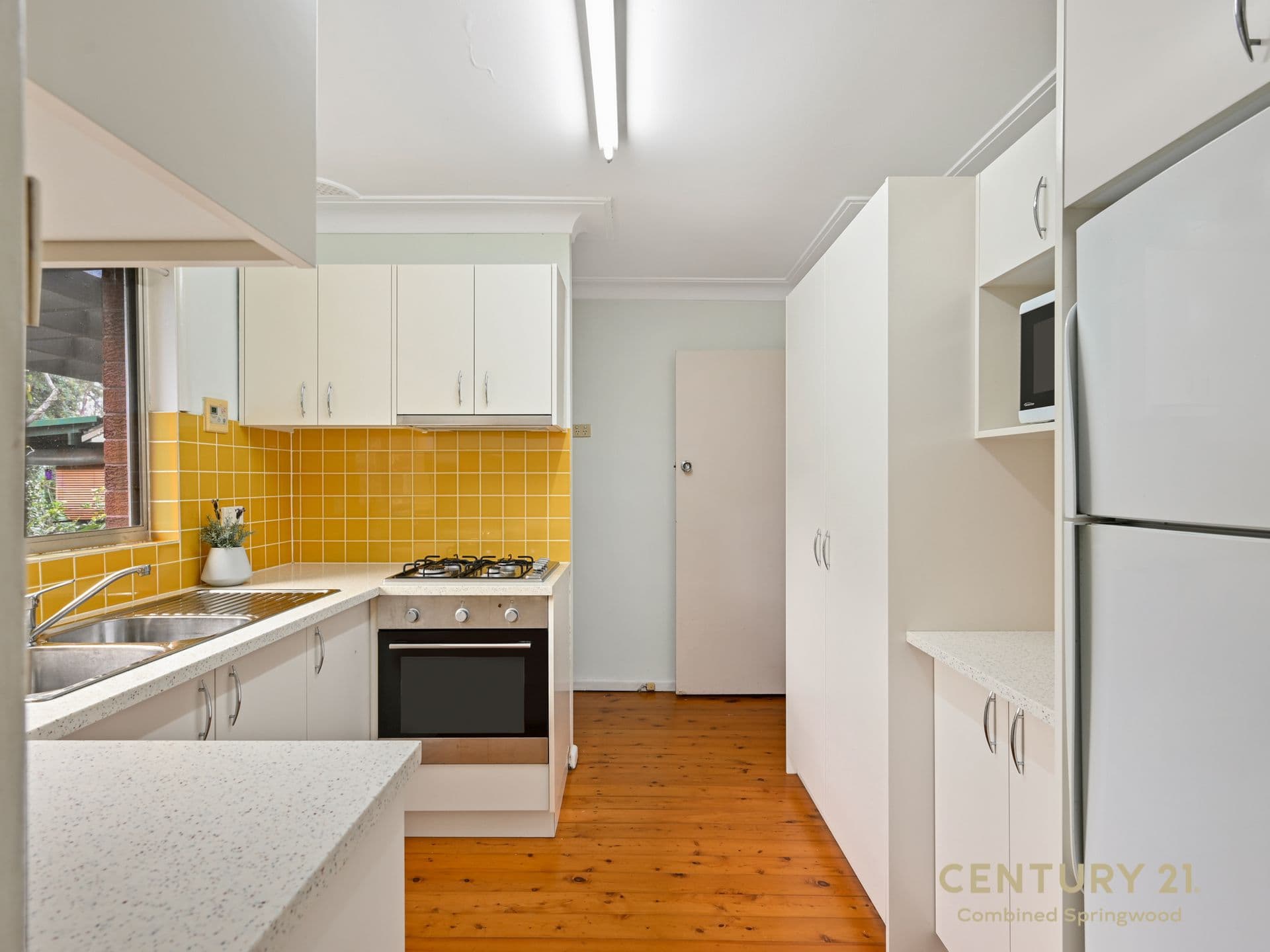 2 Davies Avenue, Springwood, NSW, 2777, Springwood - Thumbnail 3
