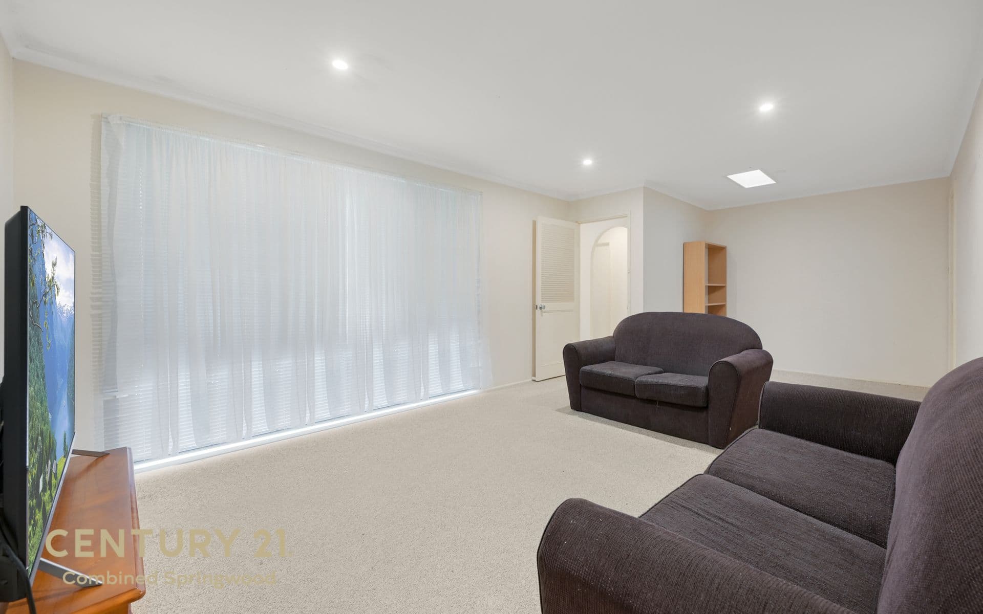 135 Macquarie Road, Springwood, NSW, 2777, Winmalee - Thumbnail 2