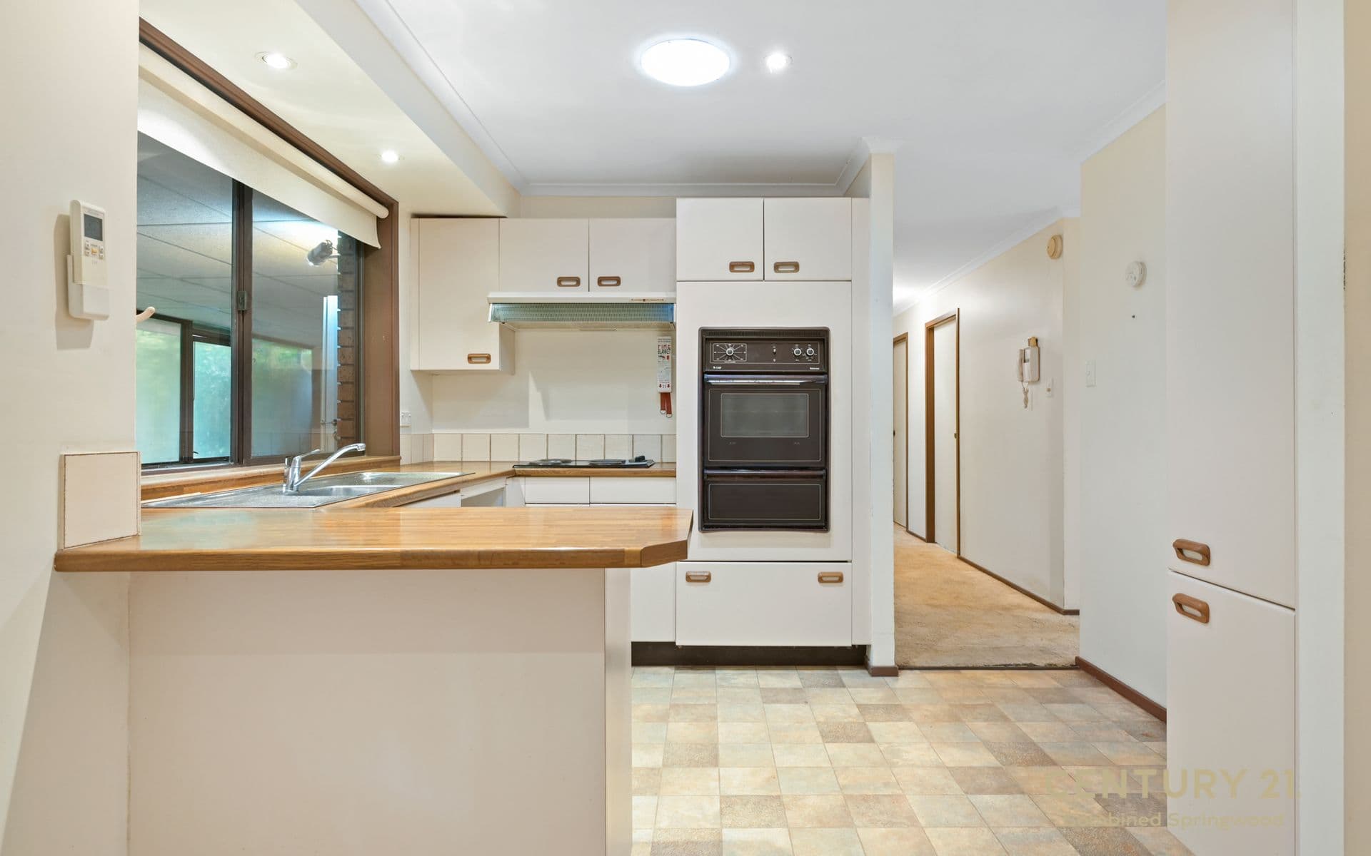 4 Glen Street, Woodford, NSW, 2778, Woodford - Thumbnail 4