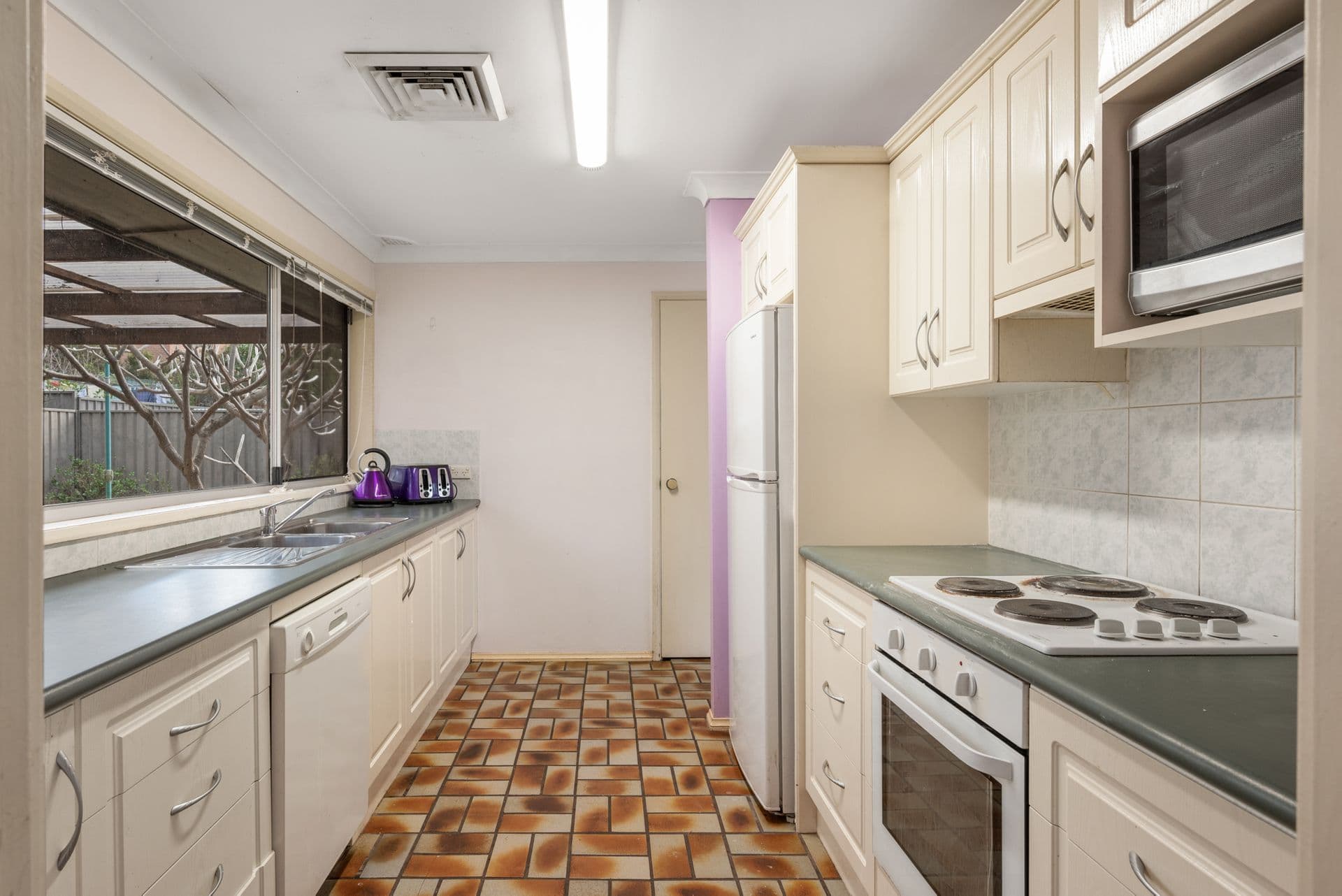 27 Parer Street, Springwood, NSW, 2777, Springwood - Thumbnail 8