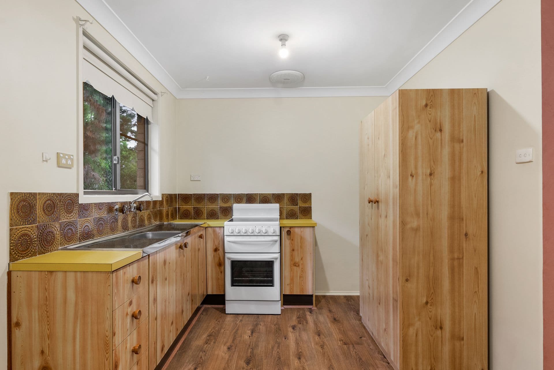 57 Winbourne Road, Hazelbrook, NSW, 2779, Hazelbrook - Thumbnail 4