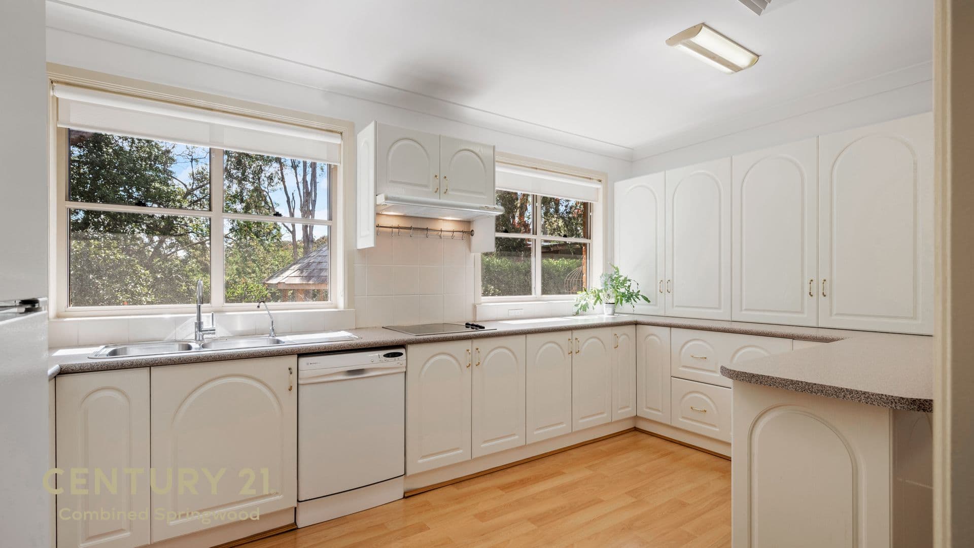 3/32-34 Valley Rd, Springwood, NSW, 2777, Springwood - Thumbnail 4