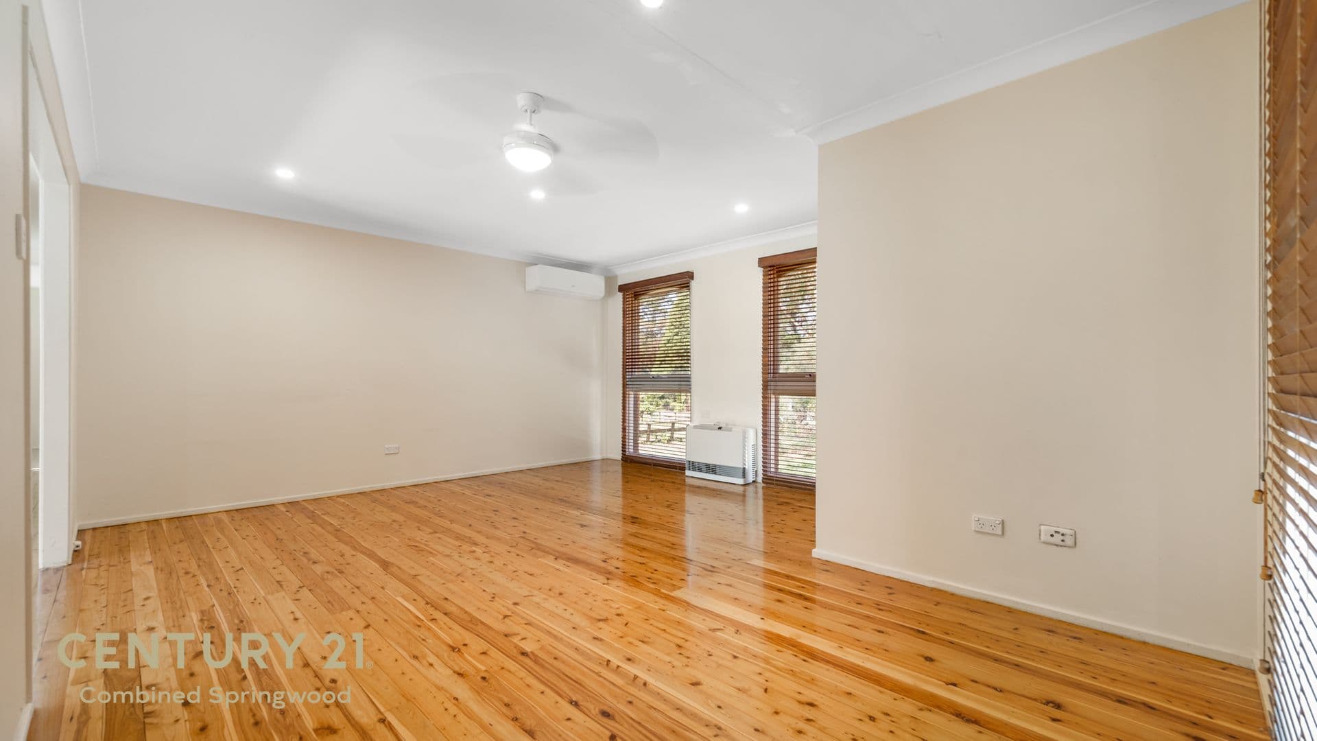46 Clear View Parade, Hazelbrook, NSW, 2779, Hazelbrook - Thumbnail 2
