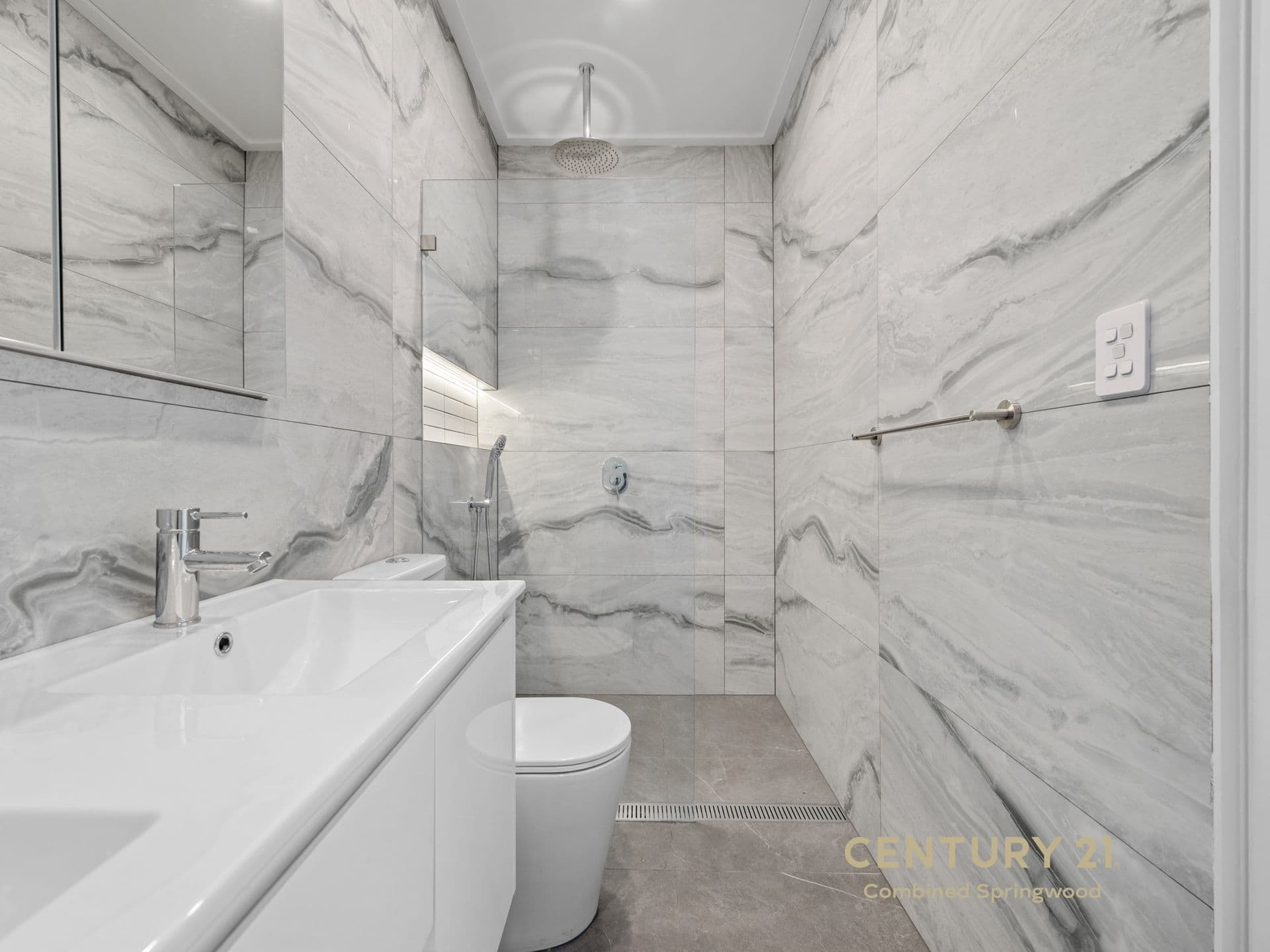 8 Wyoming Avenue, Valley Heights, NSW, 2777, Valley Heights - Thumbnail 8