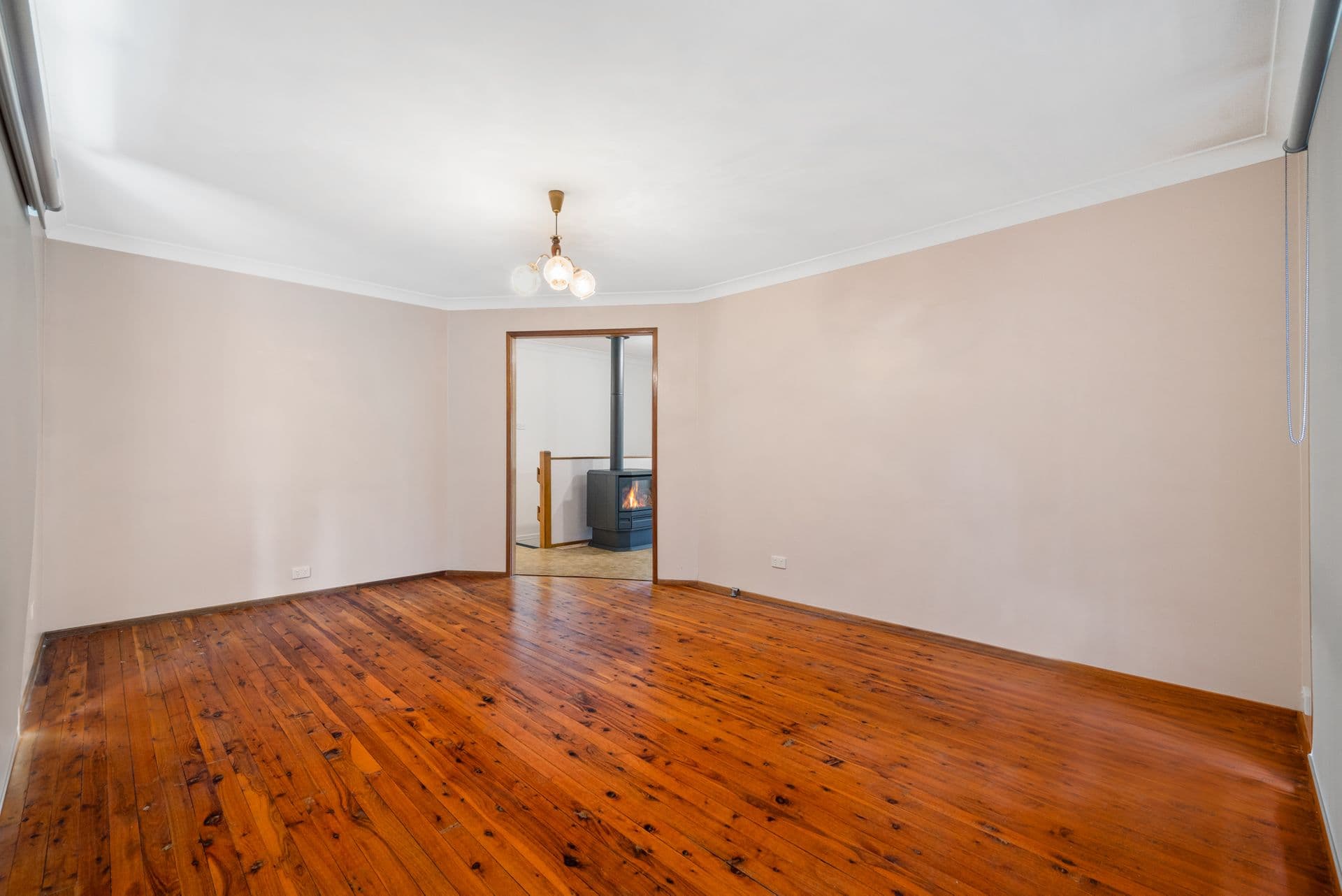 17 Chapman Avenue, Linden, NSW, 2778, Linden - Thumbnail 5