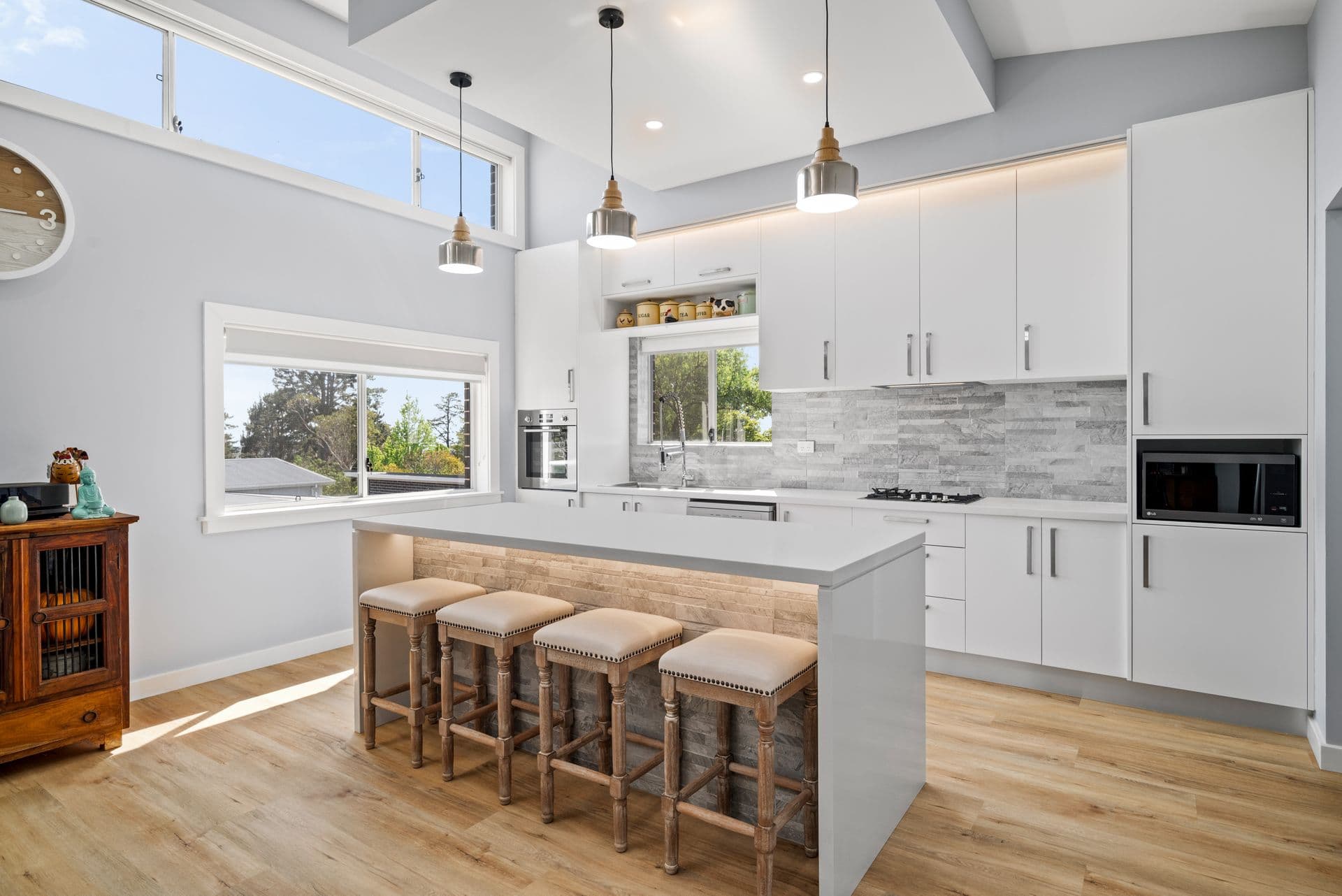 19 Rosedale Avenue, Hazelbrook, NSW, 2779, Hazelbrook - Thumbnail 5