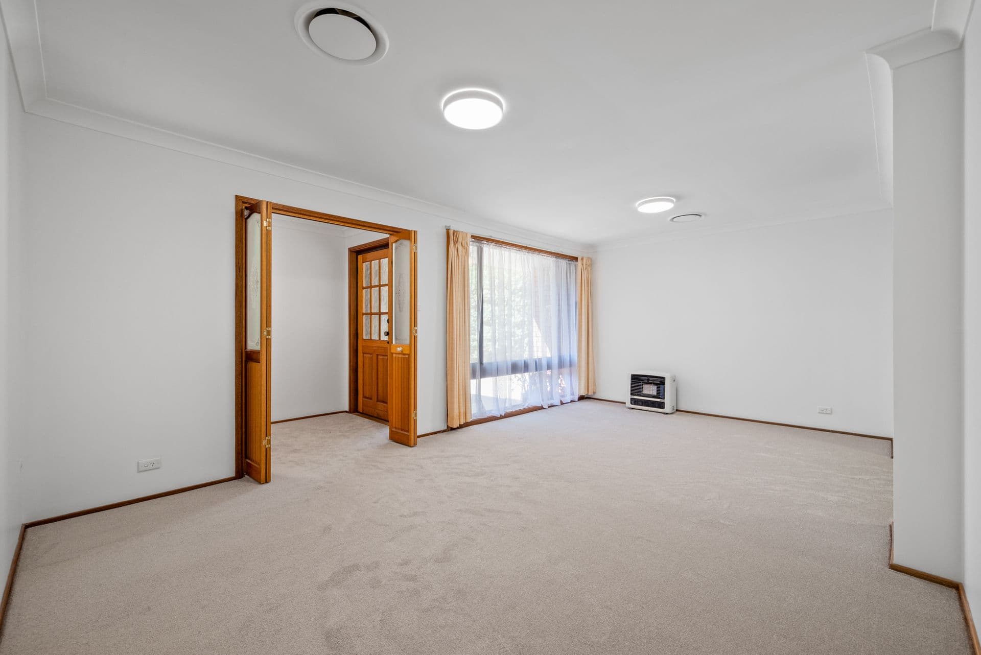 14 Dungara Place, Winmalee, NSW, 2777, Winmalee - Thumbnail 2