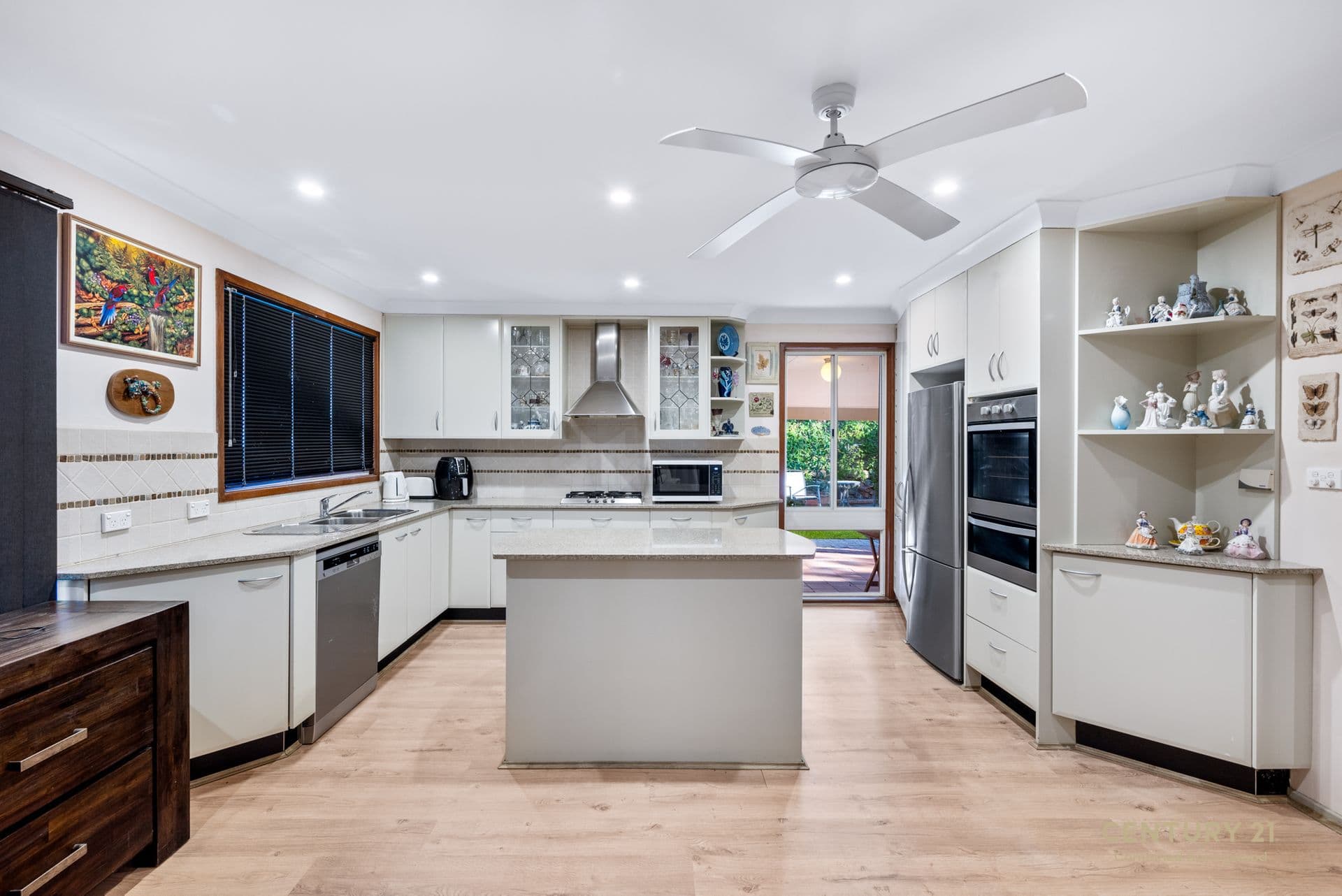 9 Johnson Place, Springwood, NSW, 2777, Springwood - Thumbnail 3