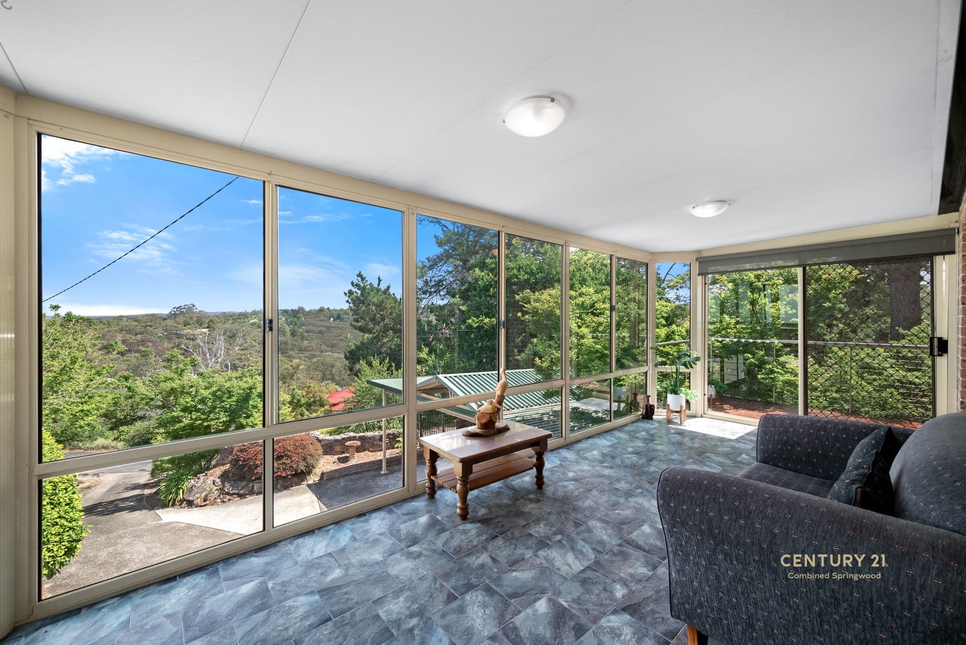 9 Parkes Crescent, Faulconbridge, NSW, 2776, Faulconbridge - Thumbnail 4
