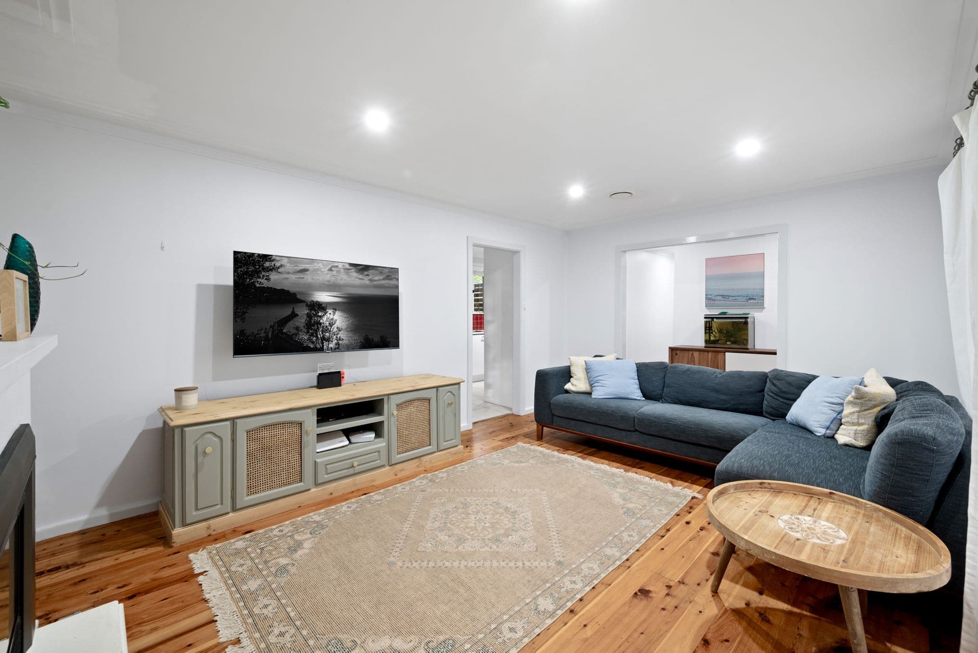 99 Glenbrook Road, Blaxland, NSW, 2774, Blaxland - Thumbnail 6
