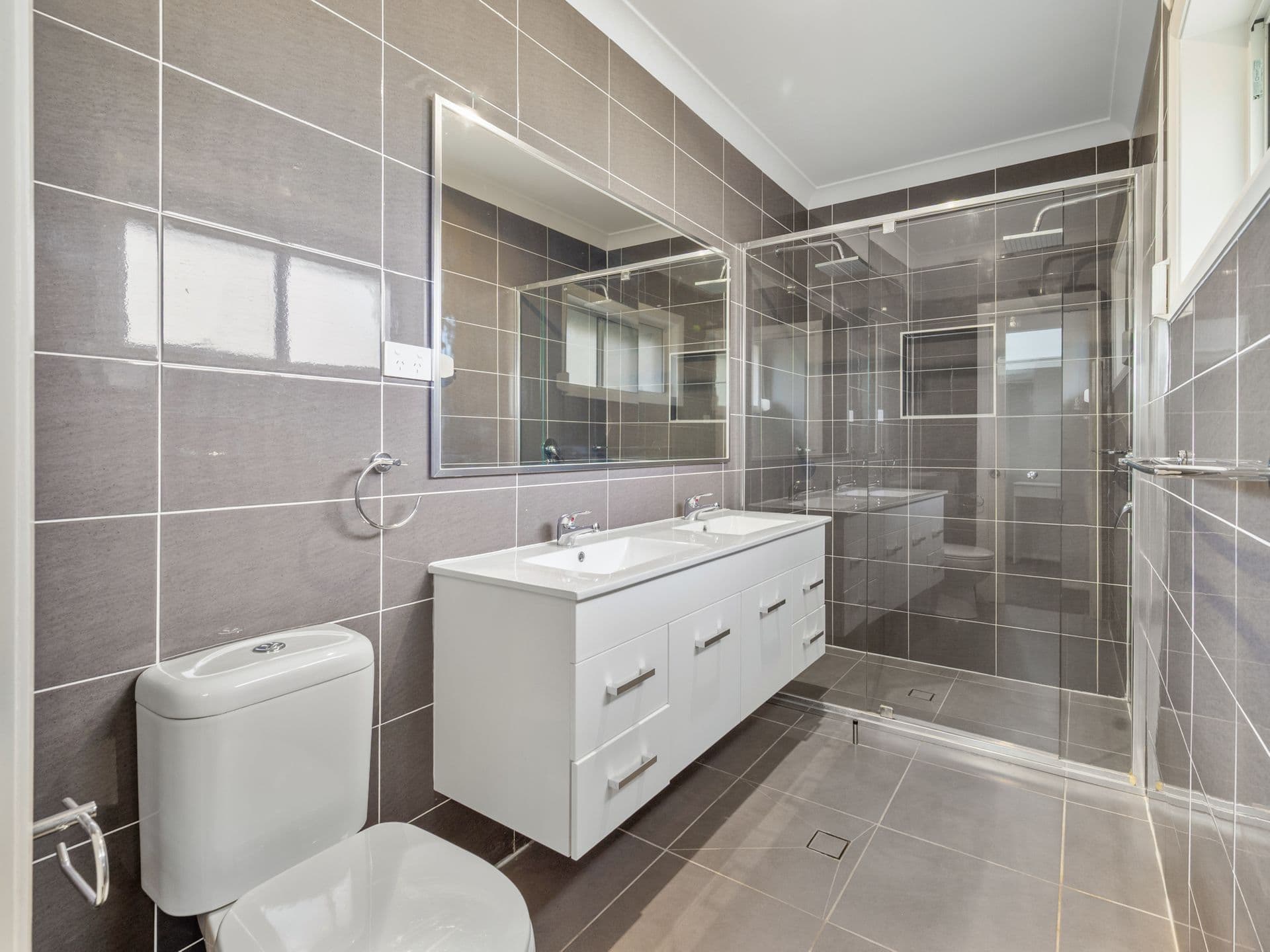 15 Buena Vista Road, Winmalee, NSW, 2777, Winmalee - Thumbnail 7