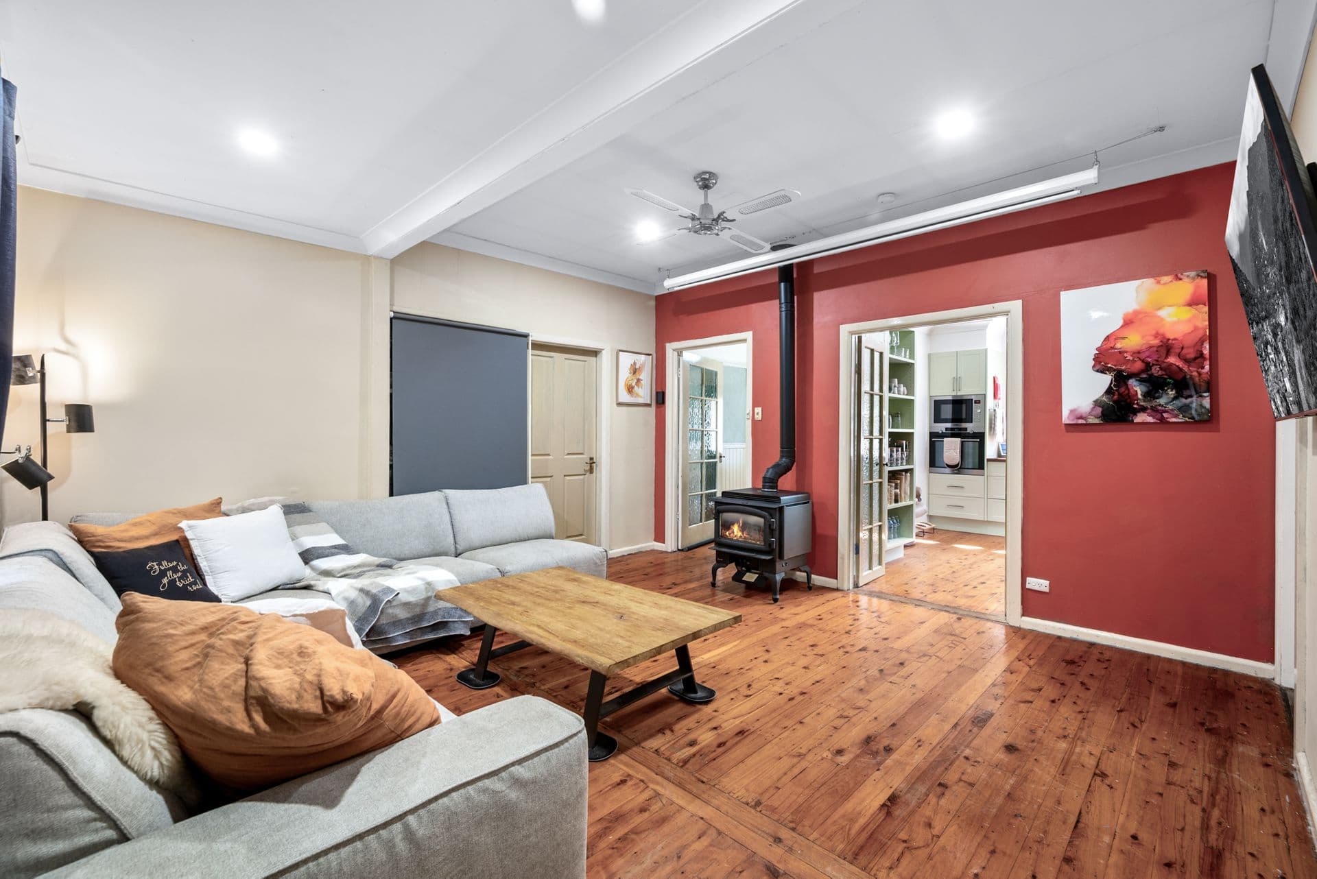 65 Oaklands Road, Hazelbrook, NSW, 2779, Hazelbrook - Thumbnail 2