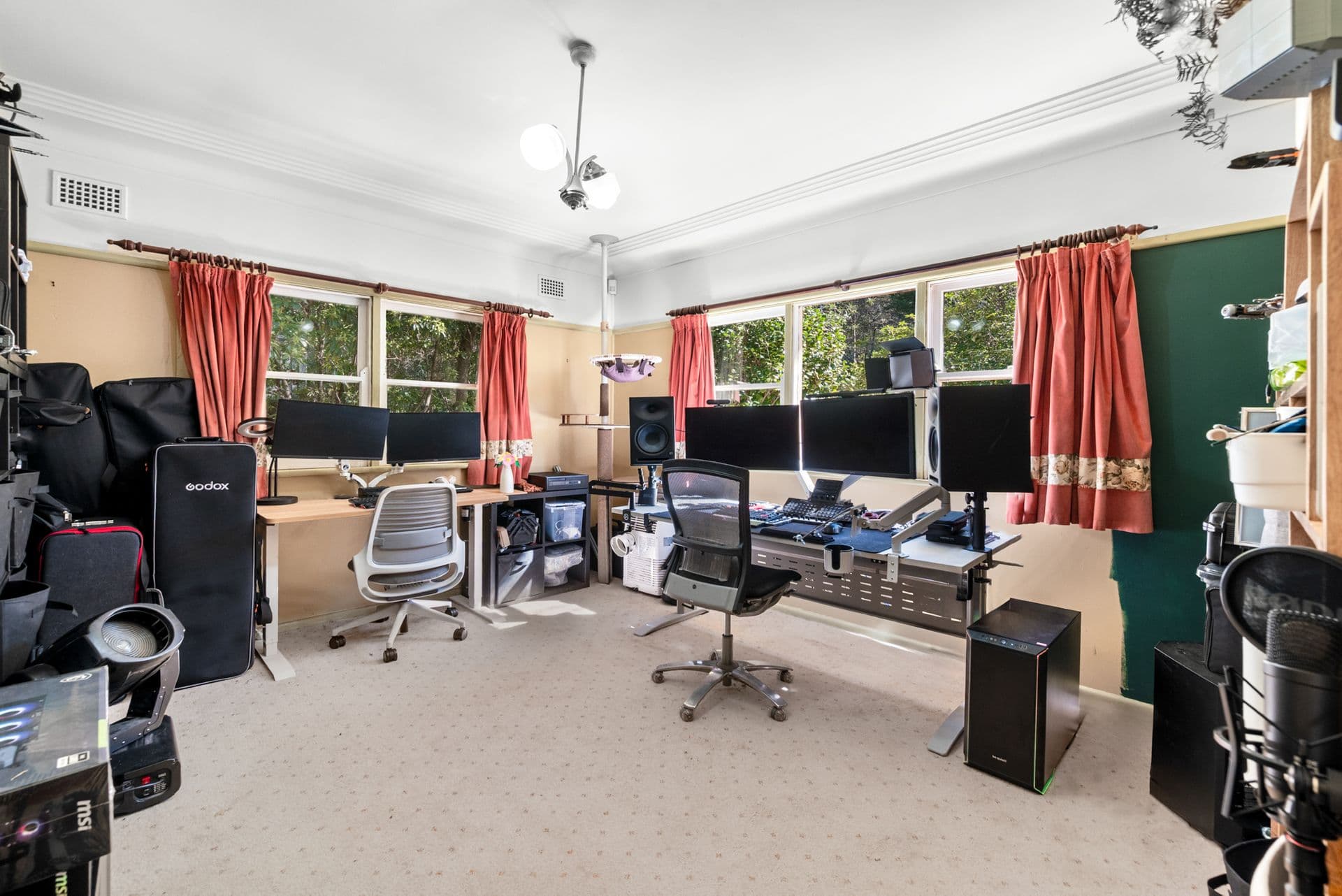65 Oaklands Road, Hazelbrook, NSW, 2779, Hazelbrook - Thumbnail 7