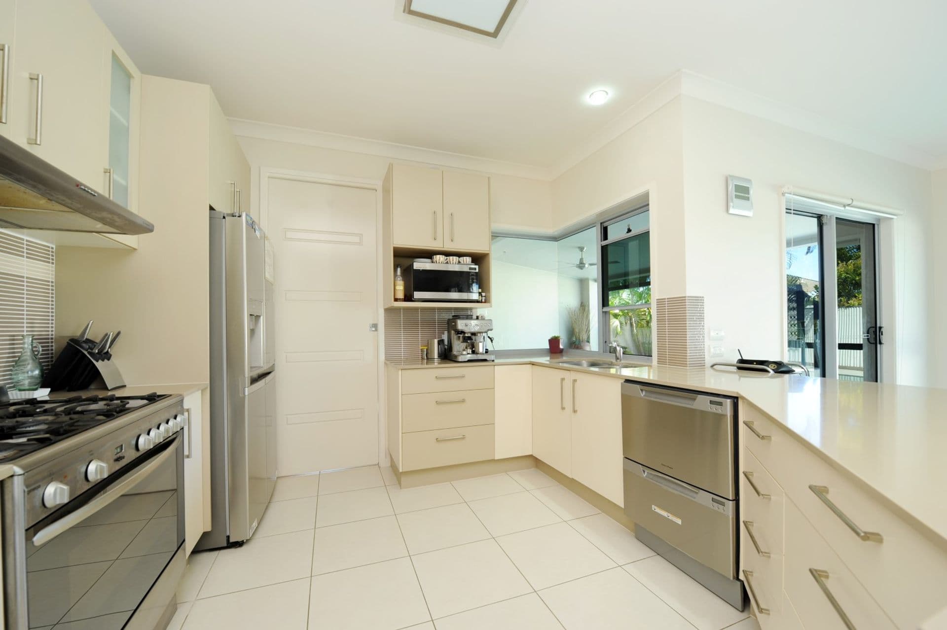 2/24 Bulcock Street, Caloundra, QLD, 4551, Pelican Waters - Thumbnail 3
