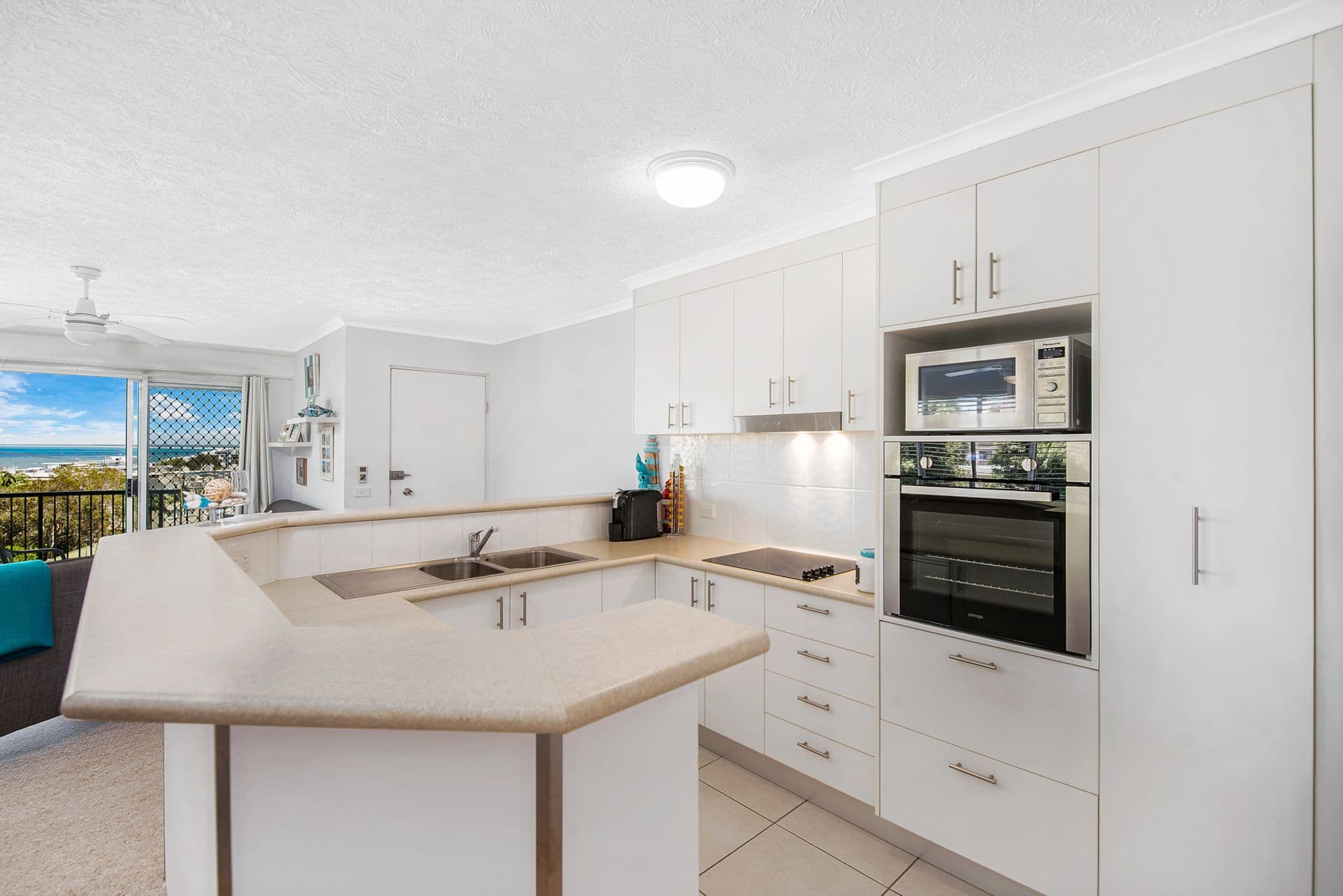 4/7 Verney Street, Kings Beach, QLD, 4551, Kings Beach - Thumbnail 2