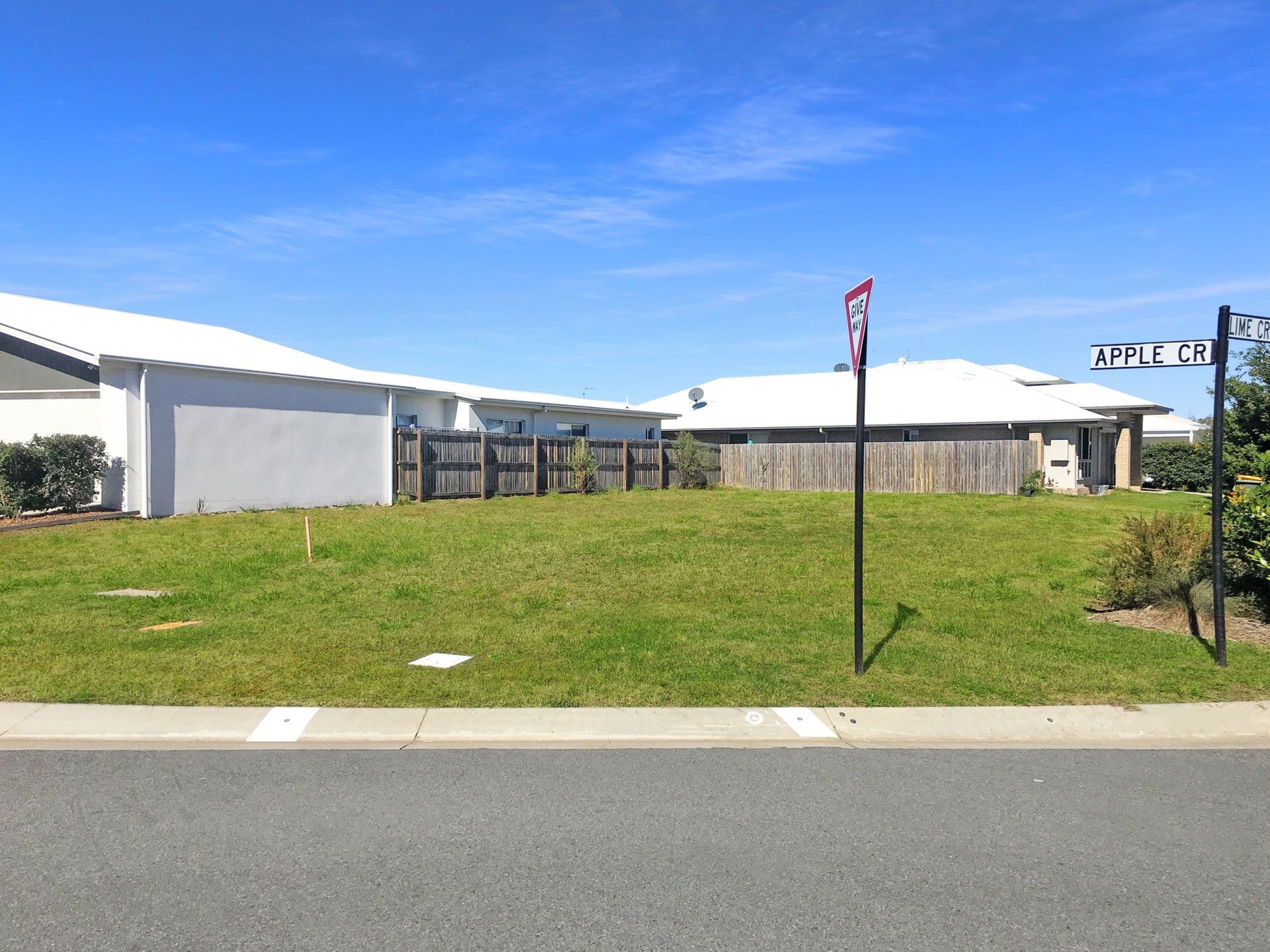 45  Apple Crescent, Caloundra West, QLD, 4551, Caloundra West - Thumbnail 3