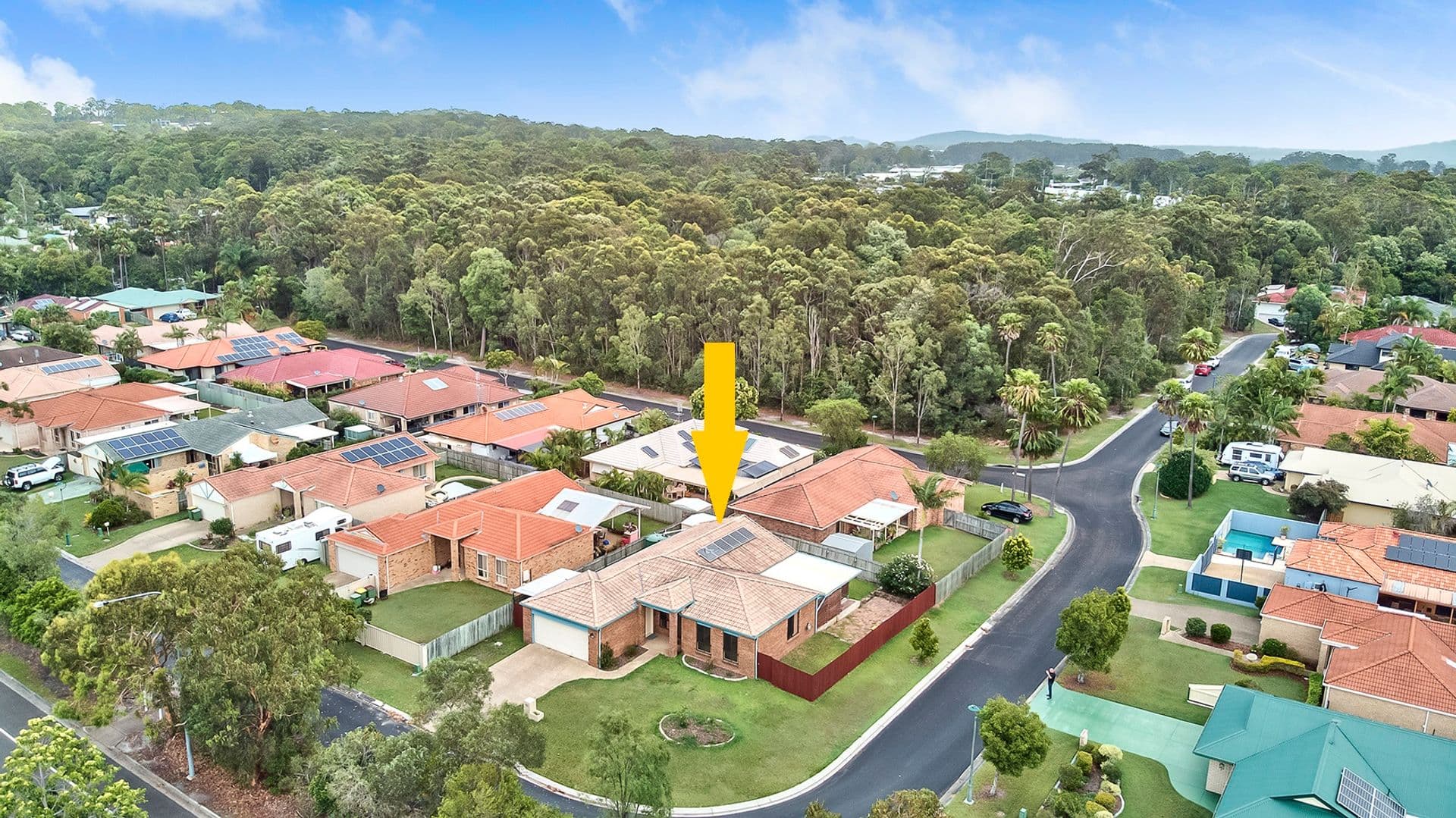 2 Livistona Crescent, Currimundi, QLD, 4551, Currimundi - Thumbnail 3