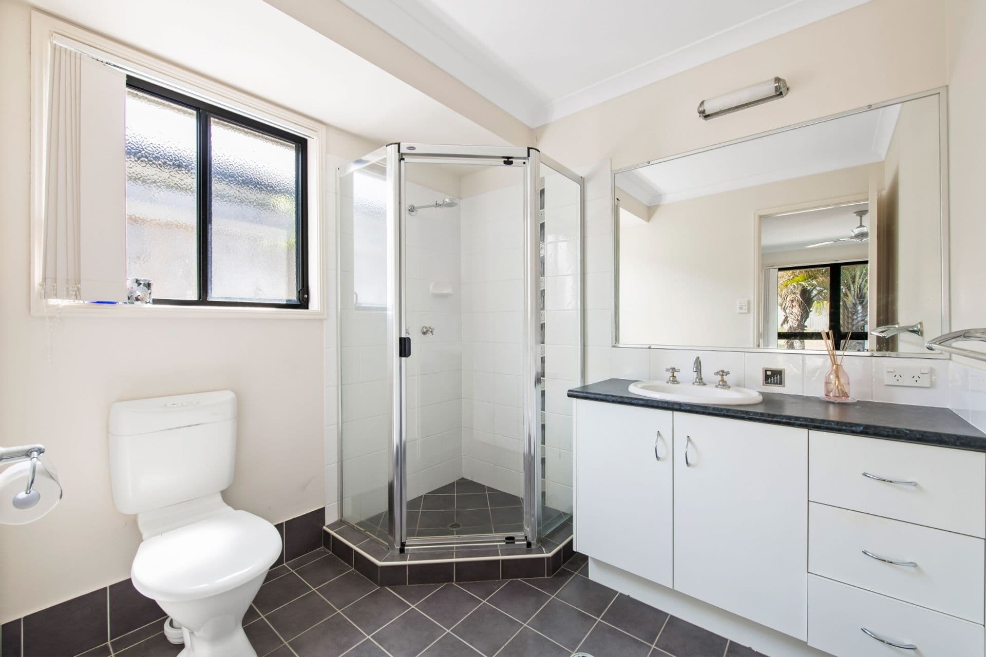 18 Mowburra Place, Caloundra West, QLD, 4551, Caloundra West - Thumbnail 8