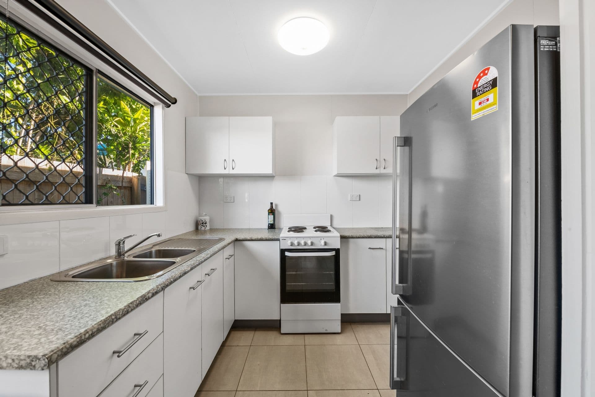 2/9 Hankinson Street, Golden Beach, QLD, 4551, Golden Beach - Thumbnail 6