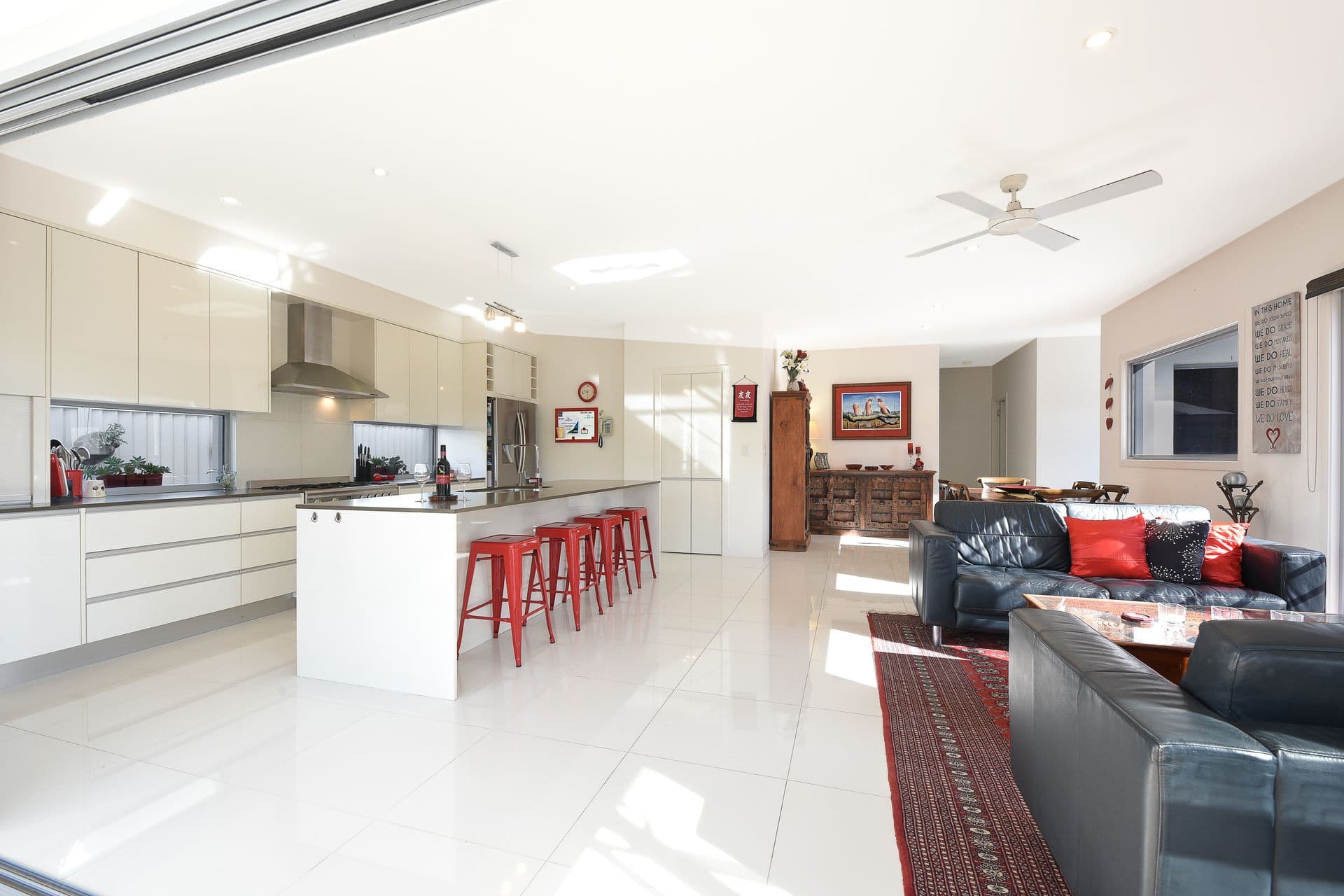 10 Whitehaven Way, Pelican Waters, QLD, 4551, Pelican Waters - Thumbnail 5