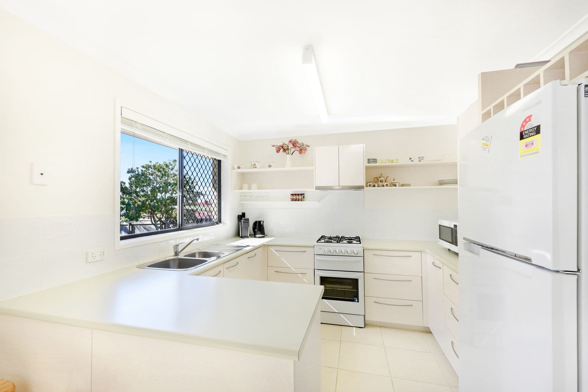 2/24 Bulcock Street, Caloundra, QLD, 4551, Battery Hill - Thumbnail 4