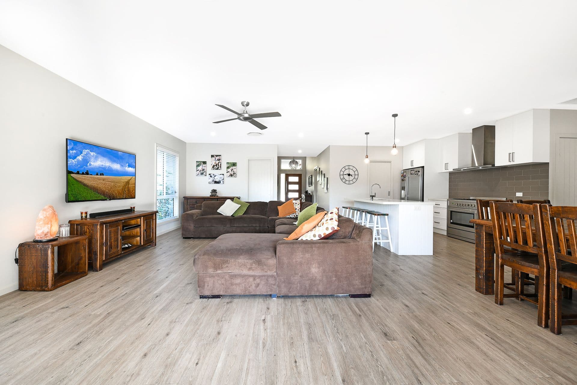 32 Palmerston Crescent, Beerwah, QLD, 4519, Beerwah - Thumbnail 4