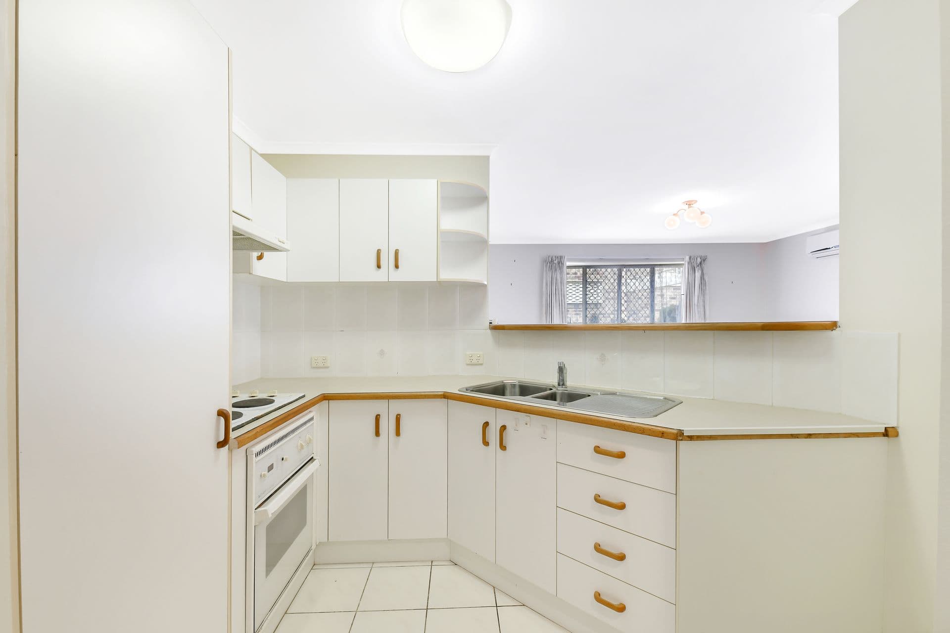 1/12 Wyreema Terrace, Caloundra, QLD, 4551, Caloundra - Thumbnail 5
