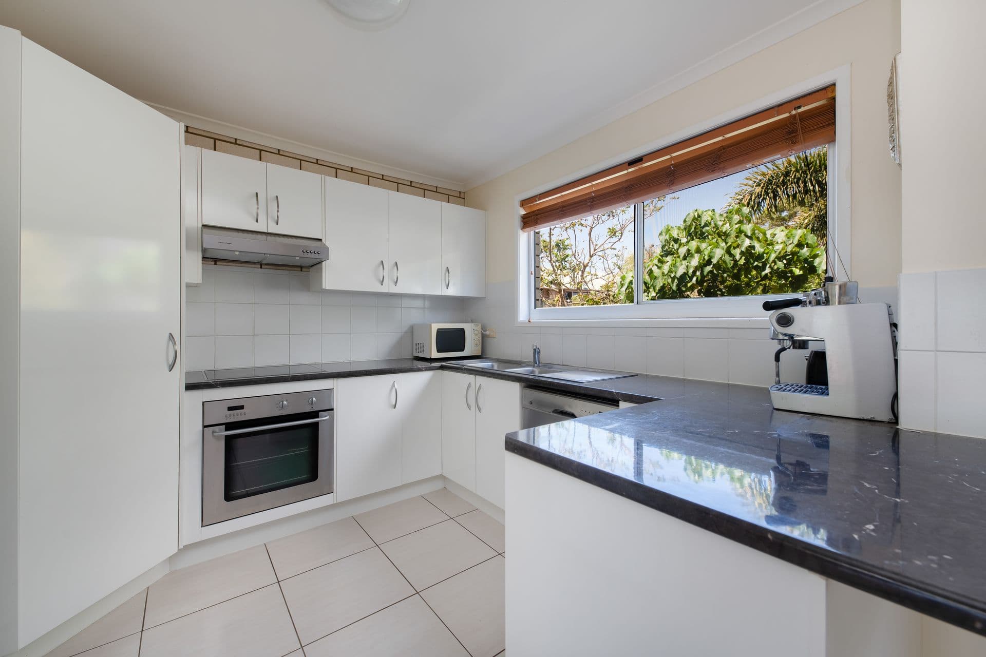 2/4 Kitchener Street, Golden Beach, QLD, 4551, Golden Beach - Thumbnail 3