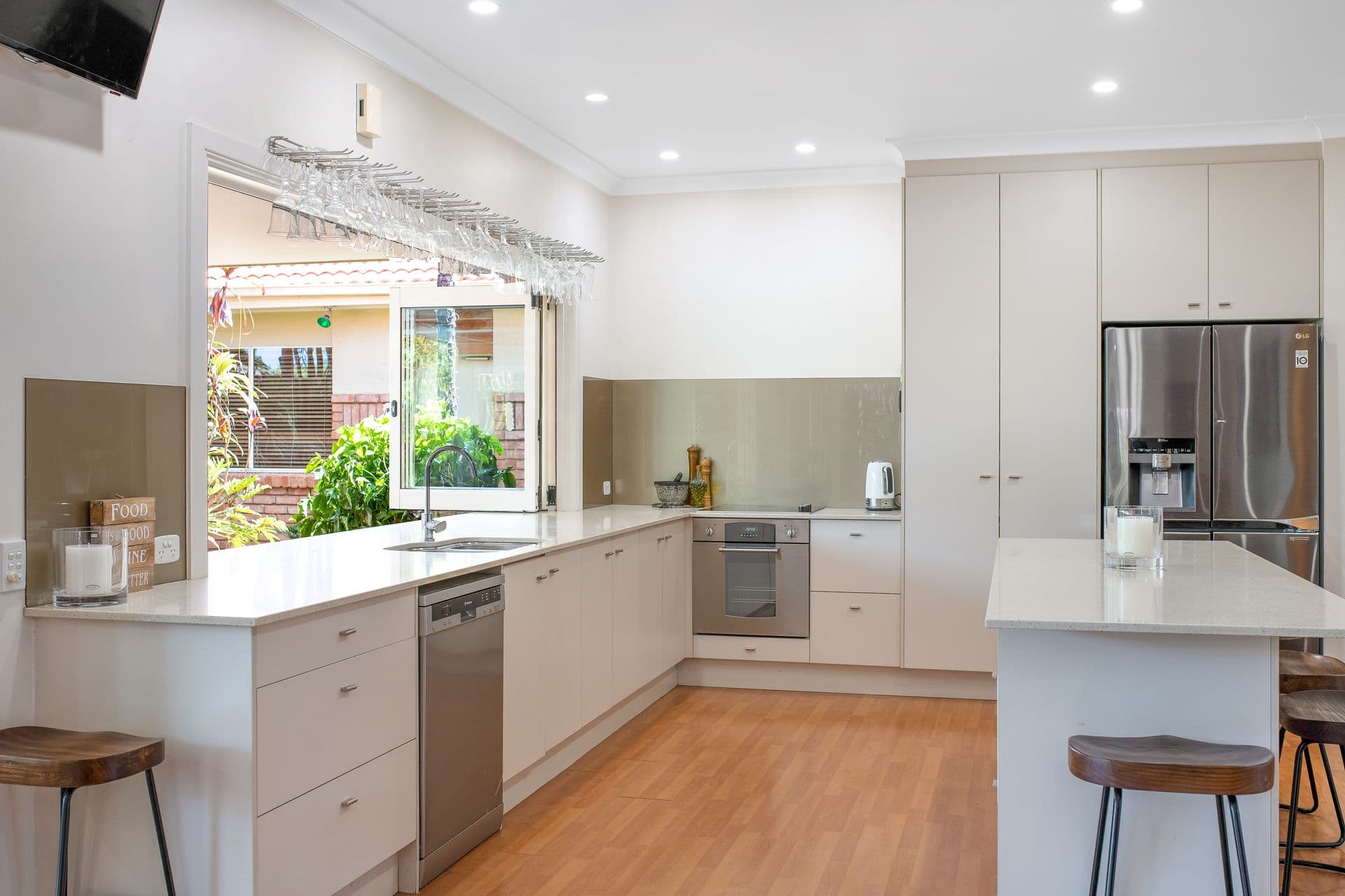 13 Edgewater Place, Sippy Downs, QLD, 4556, Sippy Downs - Thumbnail 4