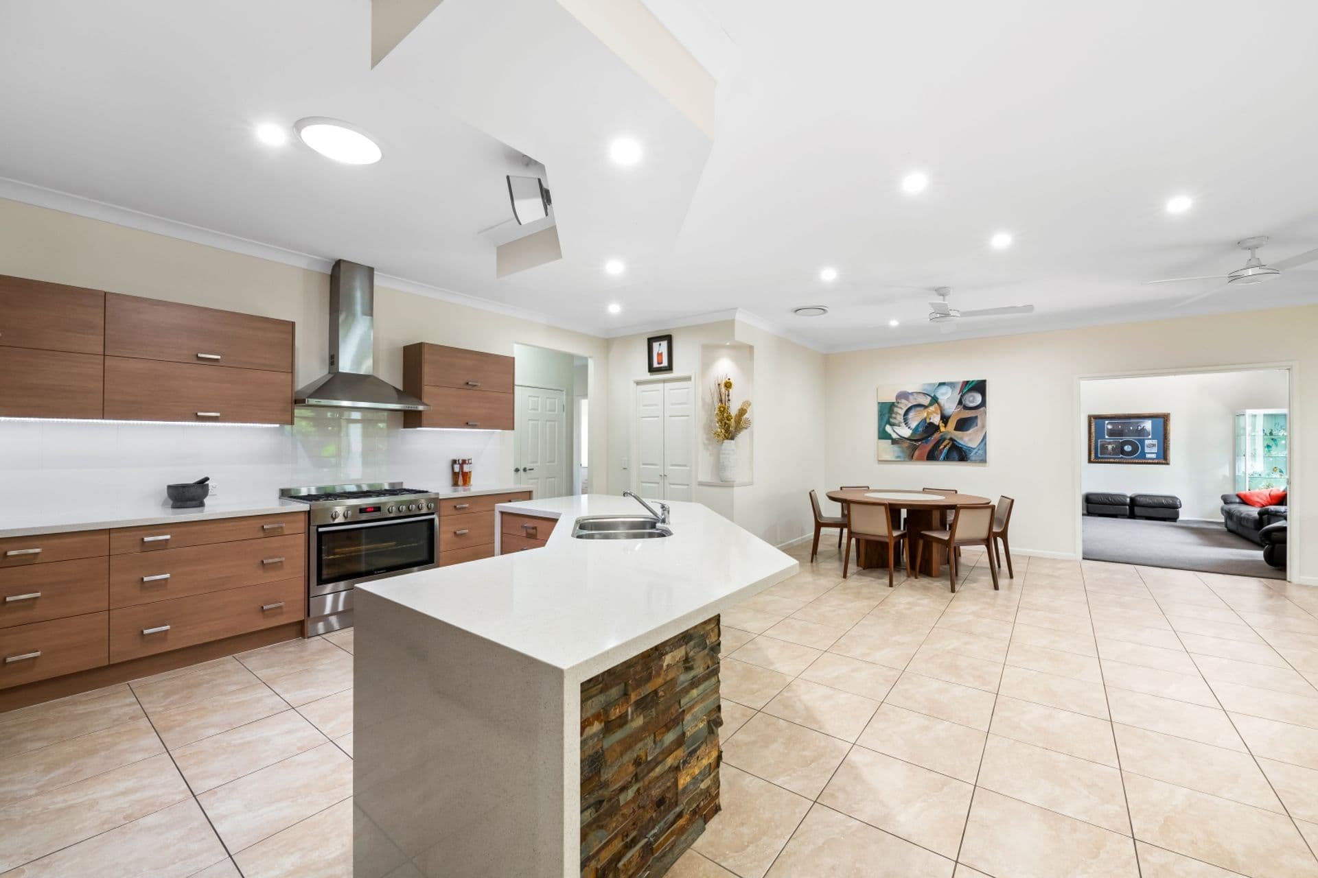 13 Koopa Place, Pelican Waters, QLD, 4551, Pelican Waters - Thumbnail 3