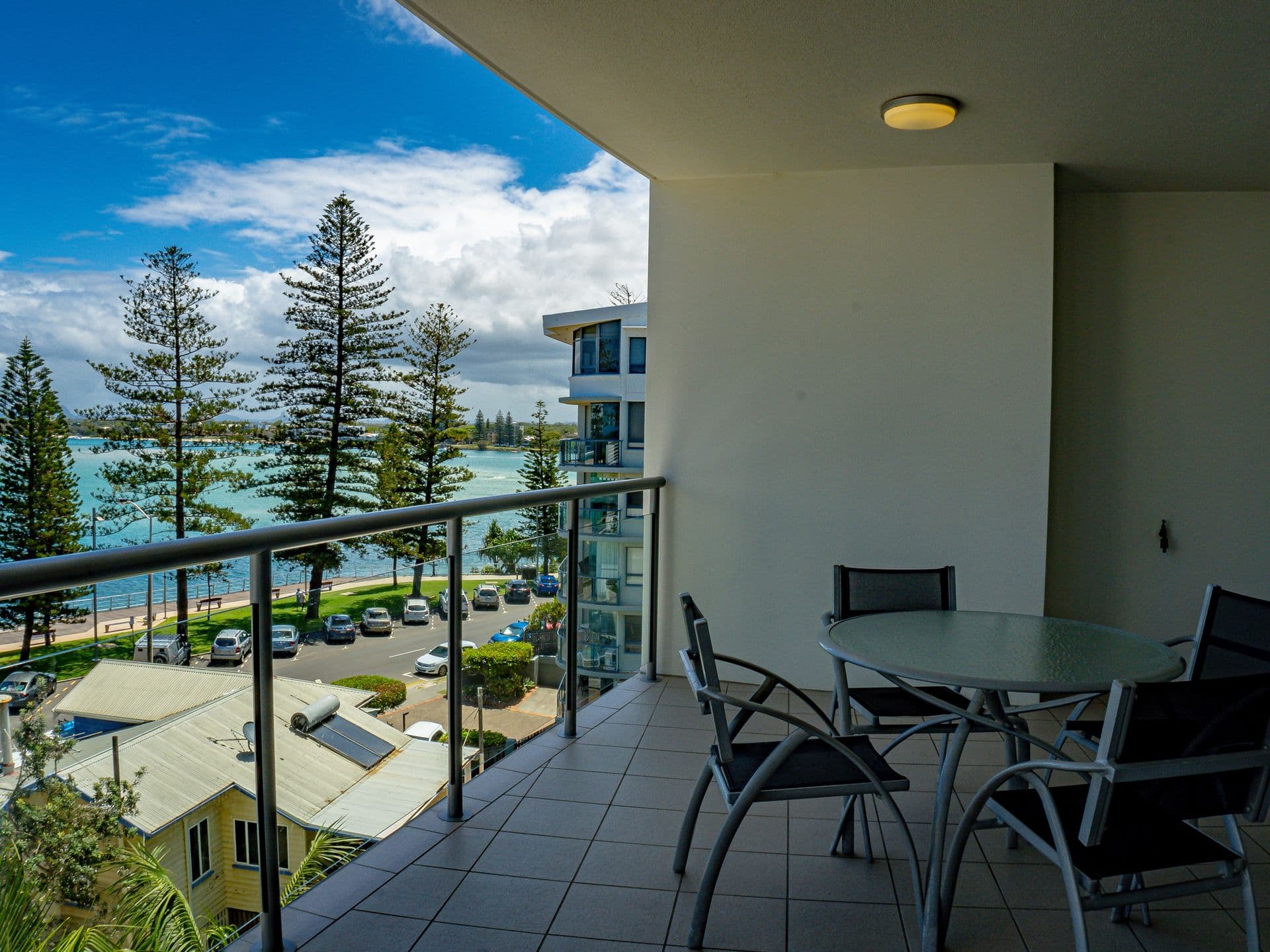 402/10 Leeding Terrace, Caloundra, QLD, 4551, Caloundra - Thumbnail 2