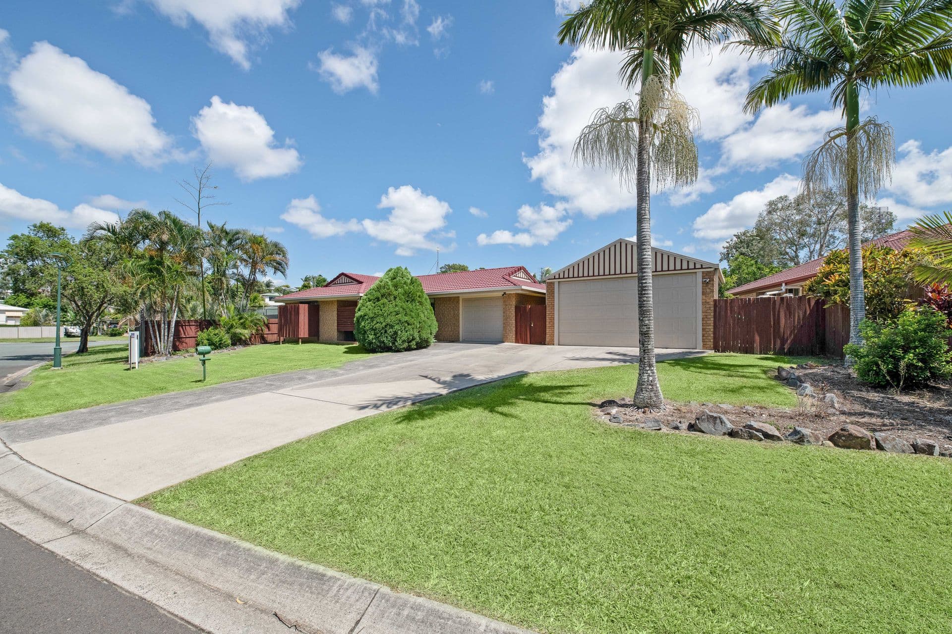 1 Heath Court, Little Mountain, QLD, 4551, Little Mountain - Thumbnail 3