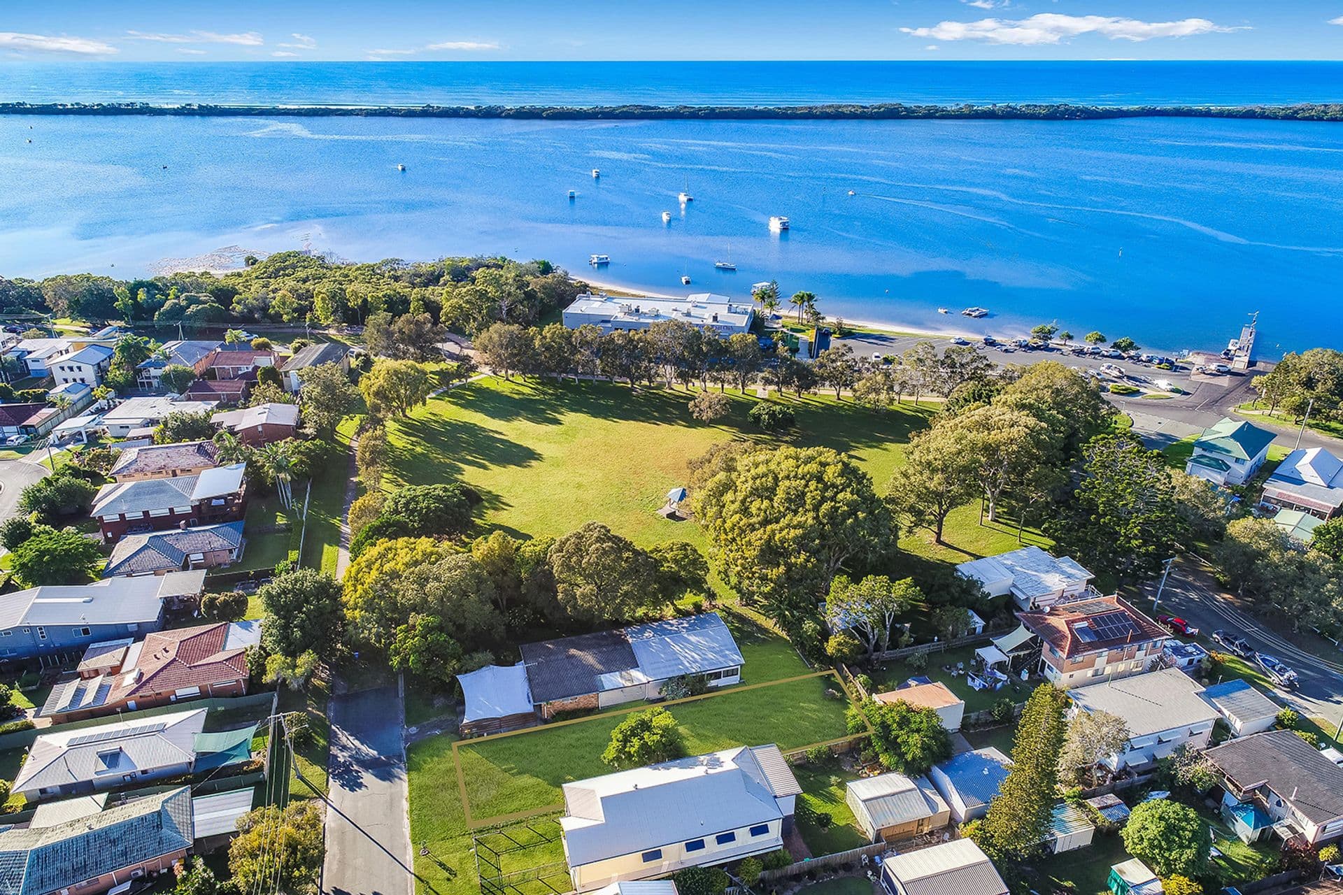 2/24 Bulcock Street, Caloundra, QLD, 4551, Golden Beach - Thumbnail 2