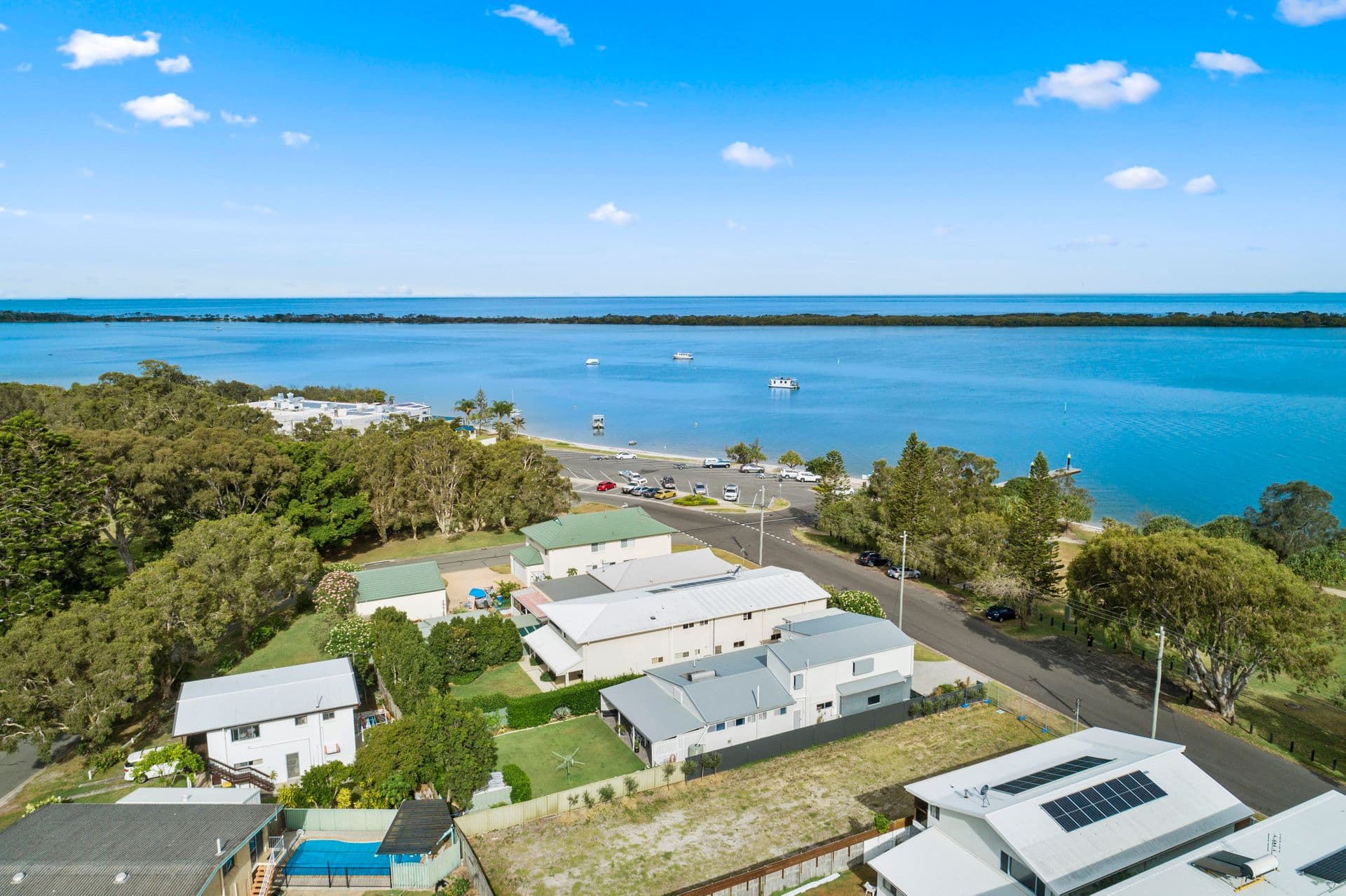 7 Lamerough Parade, Golden Beach, QLD, 4551, Golden Beach - Thumbnail 2