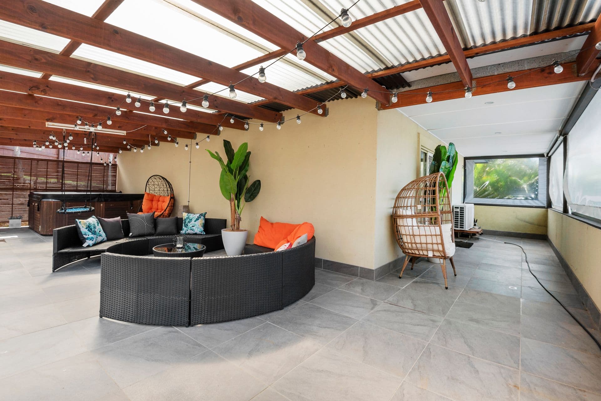 2/24 Bulcock Street, Caloundra, QLD, 4551, Little Mountain - Thumbnail 5