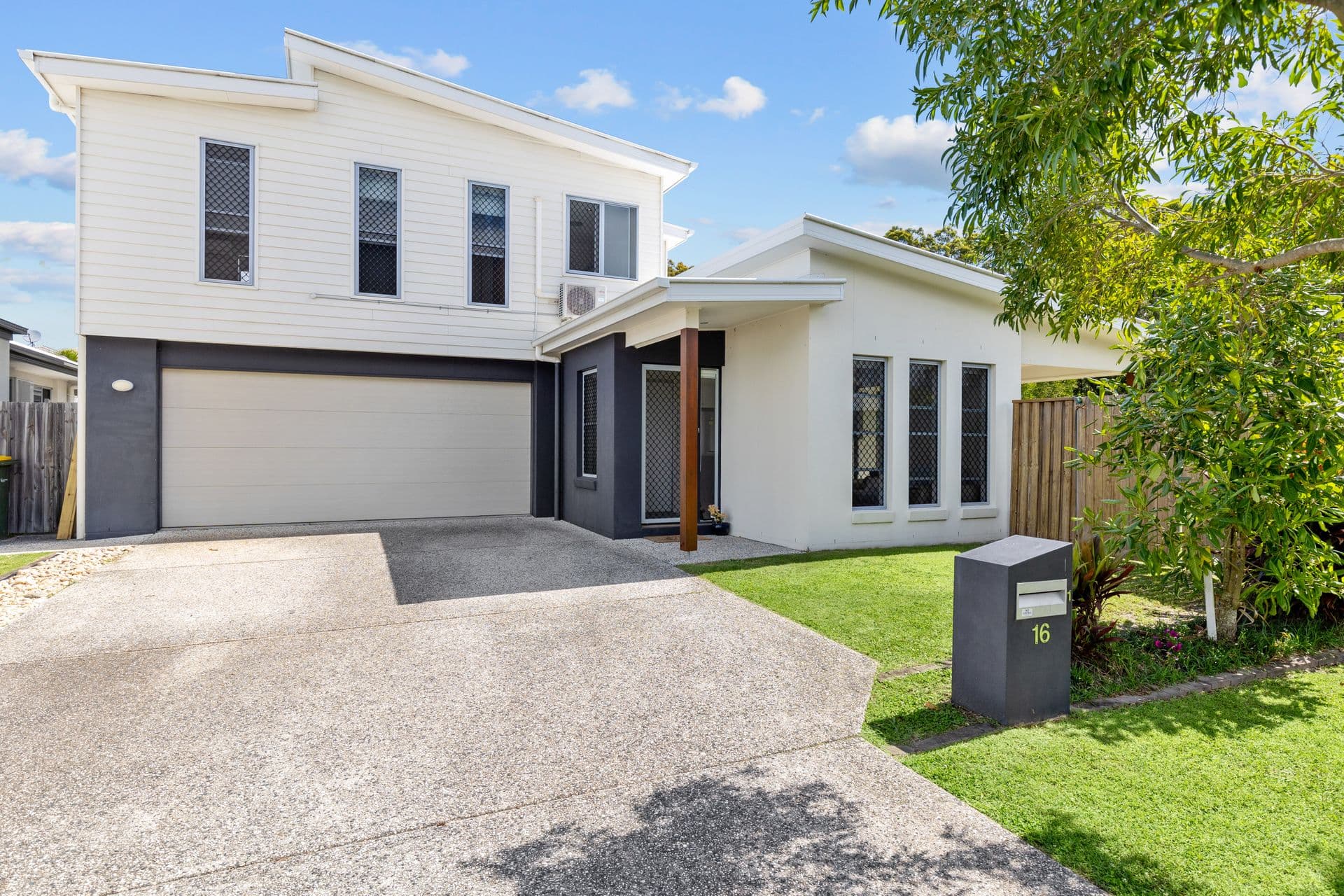 1/16 Hideaway Street, Birtinya, QLD, 4575, Birtinya - Image 1