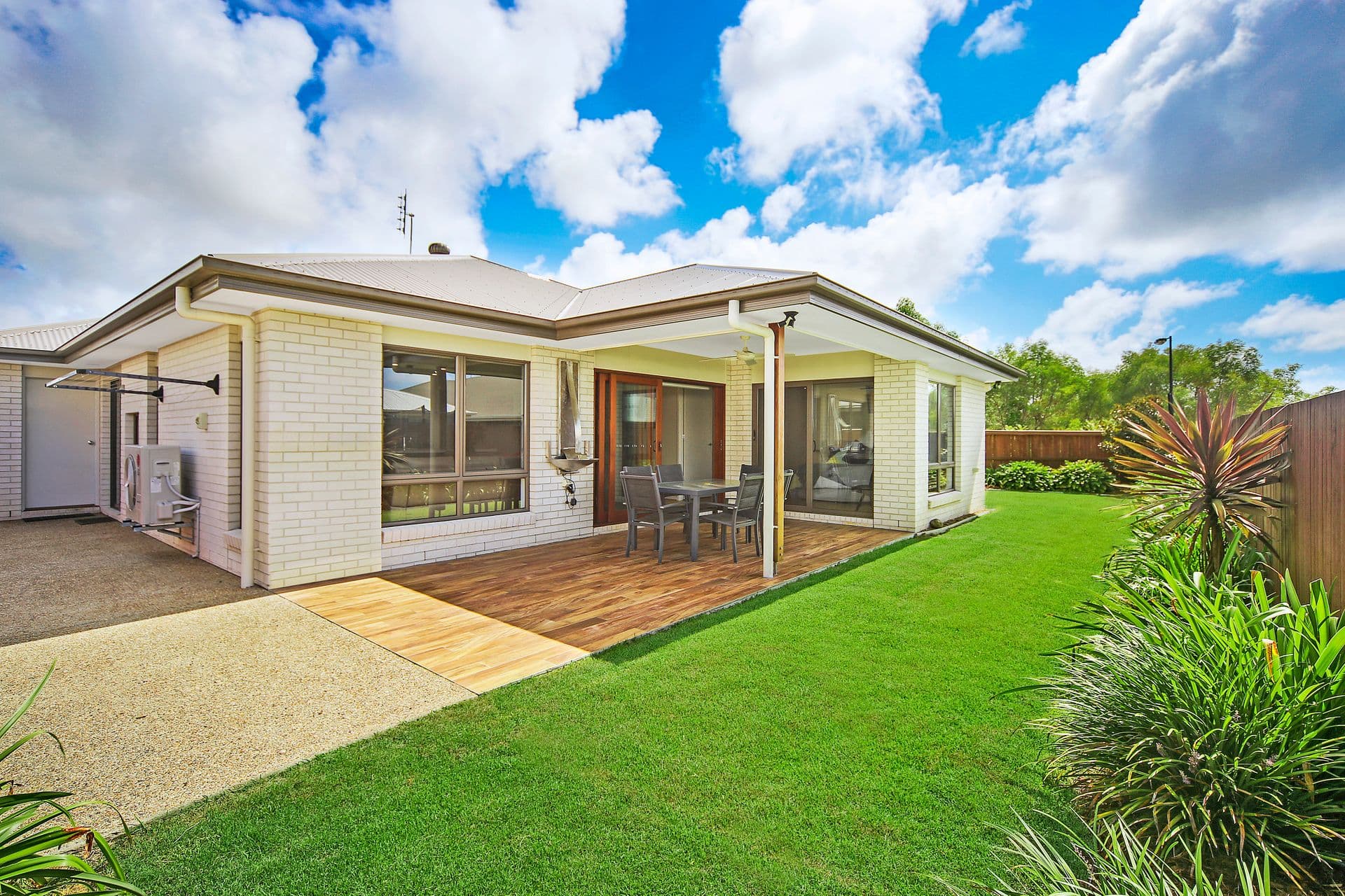 2/24 Bulcock Street, Caloundra, QLD, 4551, Caloundra West - Thumbnail 4