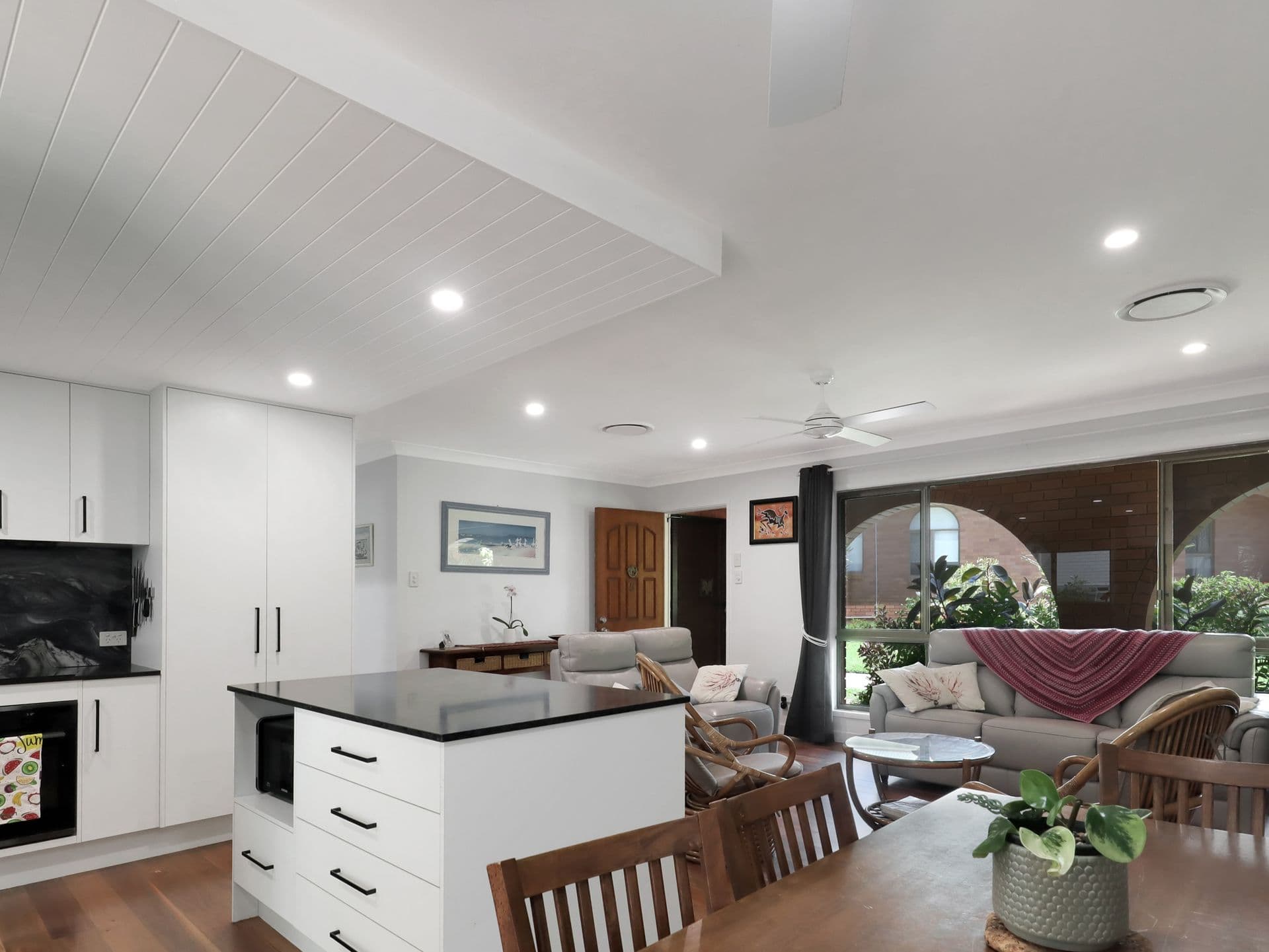 2/24 Bulcock Street, Caloundra, QLD, 4551, Kings Beach - Thumbnail 2