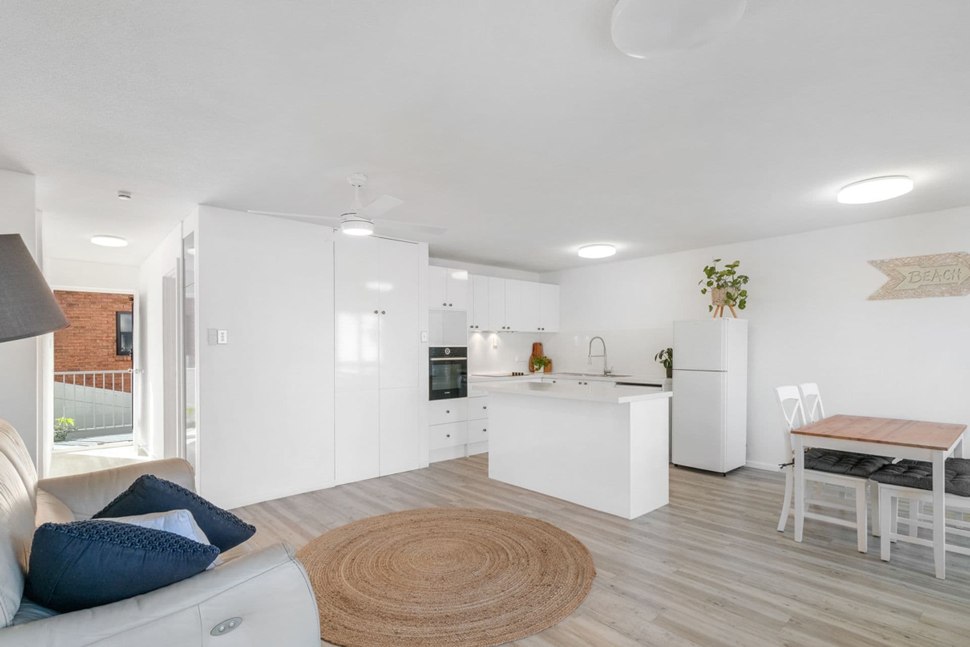 Unit 1 'Bukartilla' 5 Orvieto Terrace, Kings Beach, QLD, 4551, Kings Beach - Thumbnail 7