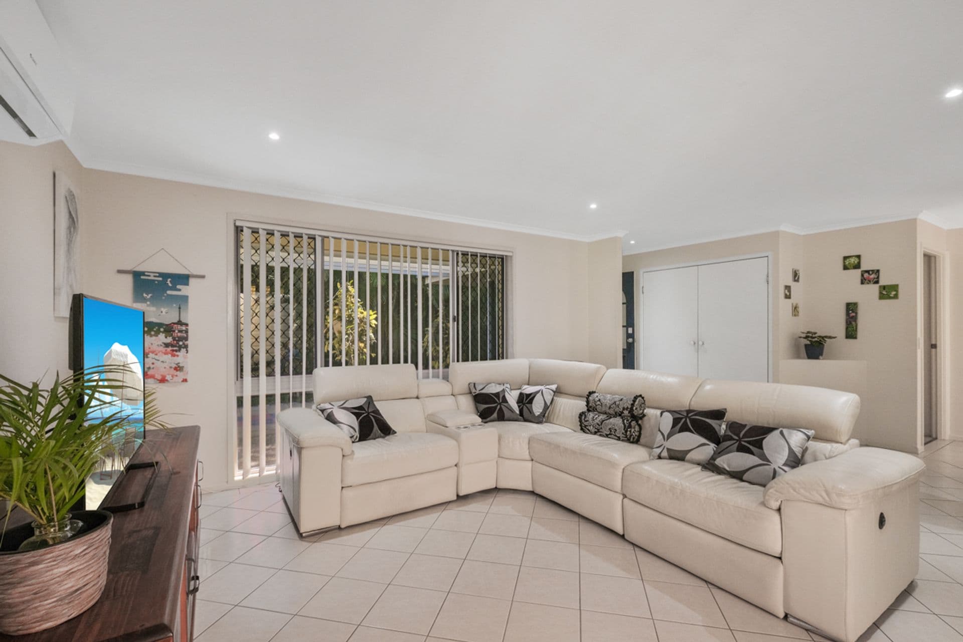 2/24 Bulcock Street, Caloundra, QLD, 4551, Little Mountain - Thumbnail 6