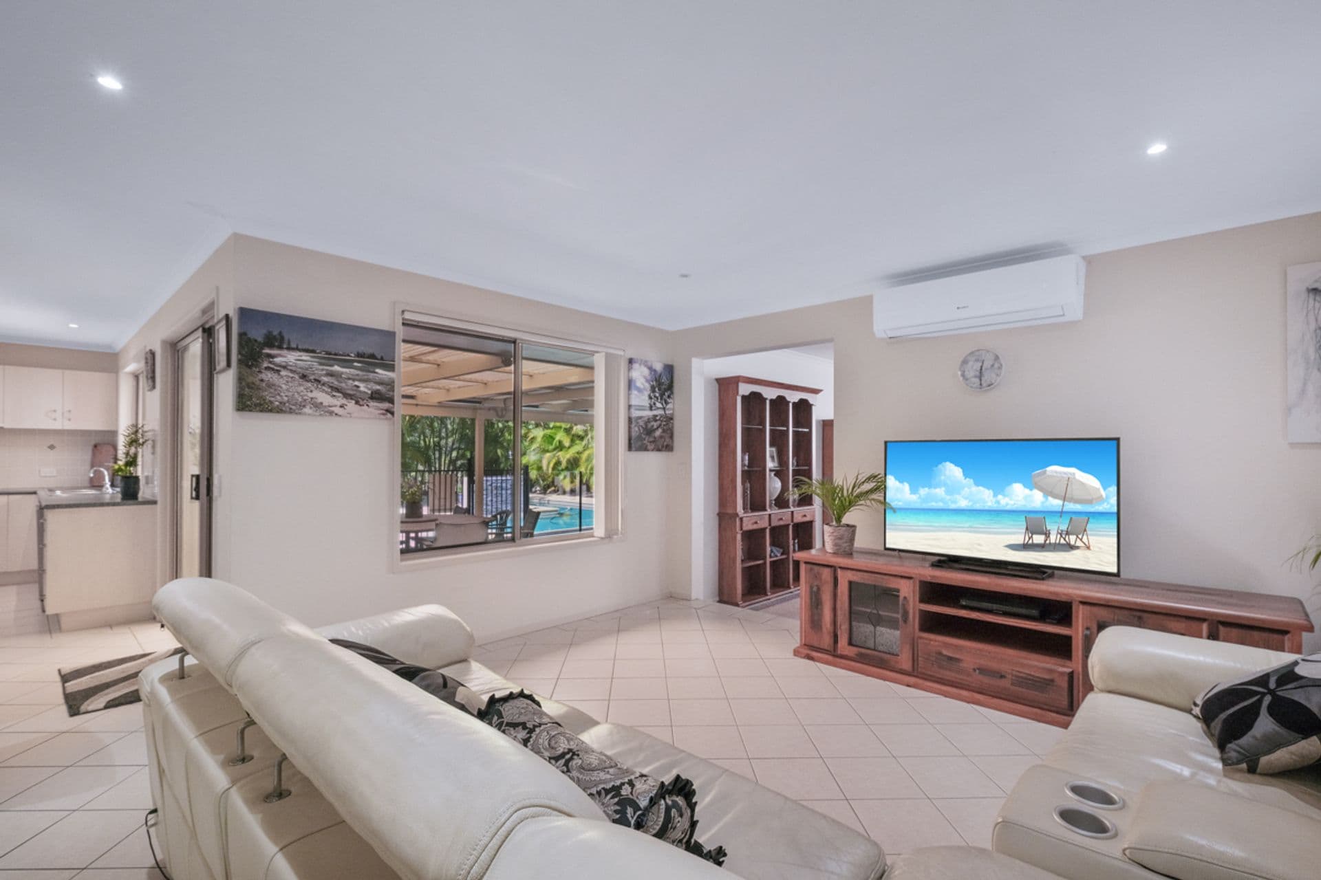 2/24 Bulcock Street, Caloundra, QLD, 4551, Little Mountain - Thumbnail 3