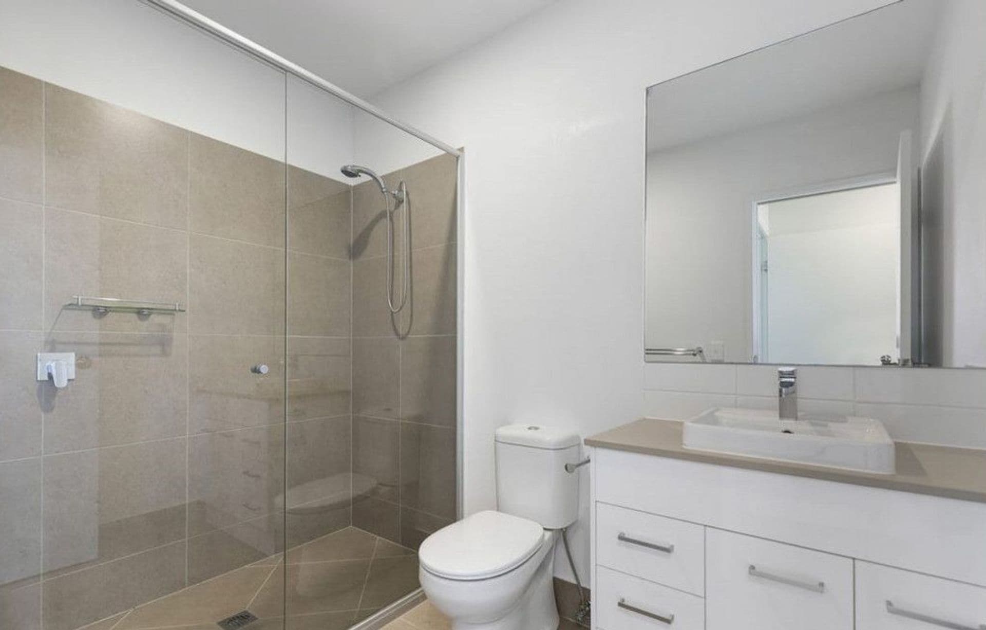 2/24 Bulcock Street, Caloundra, QLD, 4551, Caloundra West - Thumbnail 2