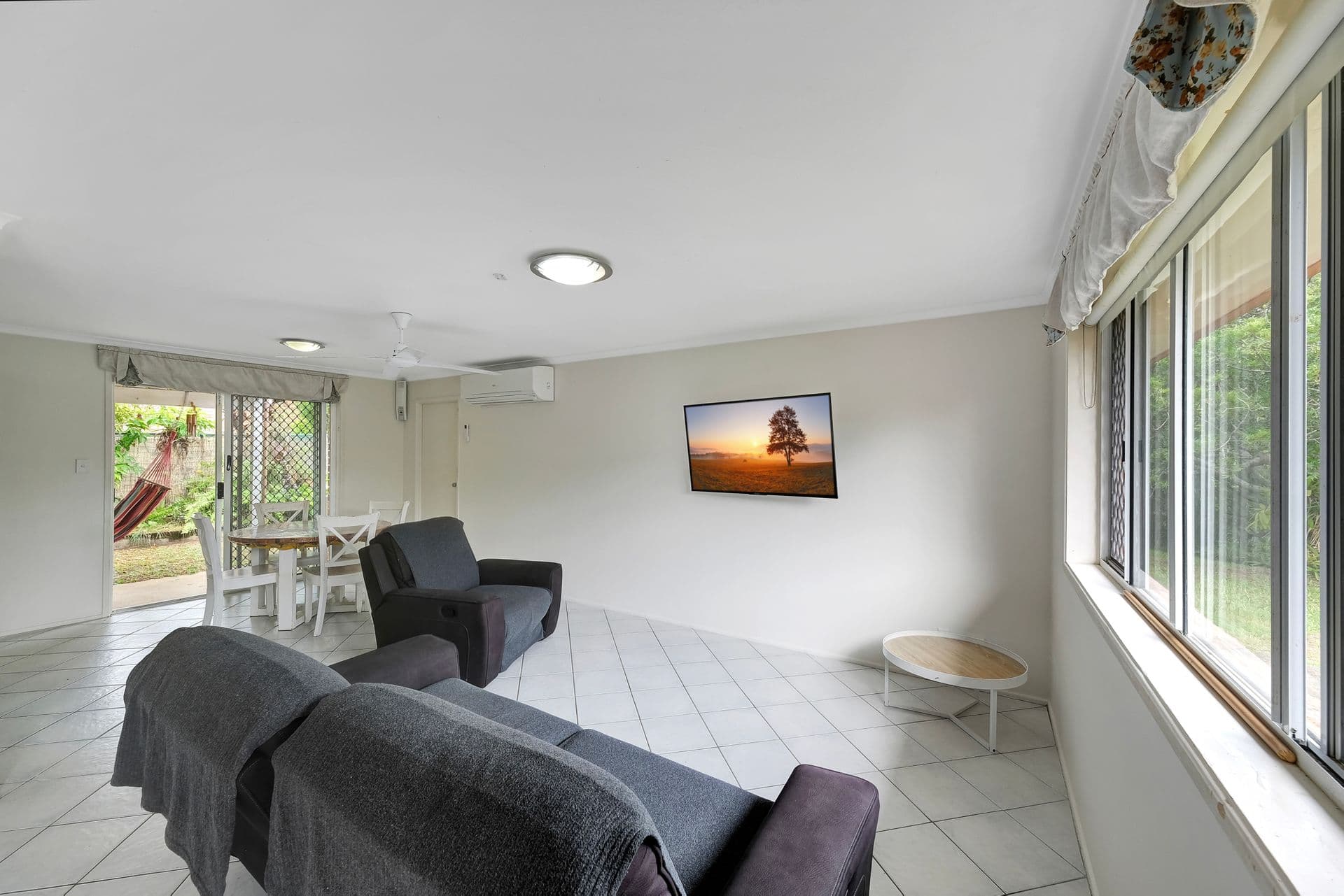 2/24 Bulcock Street, Caloundra, QLD, 4551, Glass House Mountains - Thumbnail 2